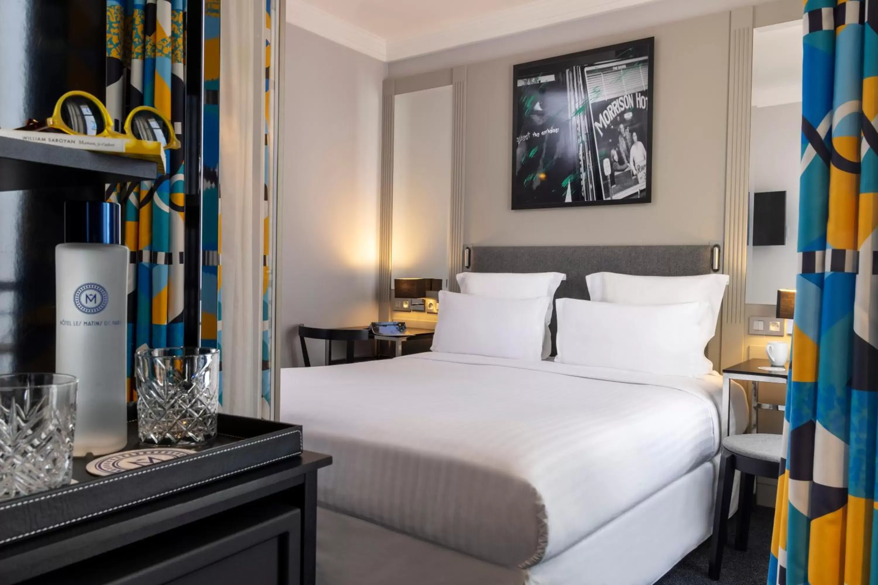Bedroom, Bed in Les Matins de Paris & Spa