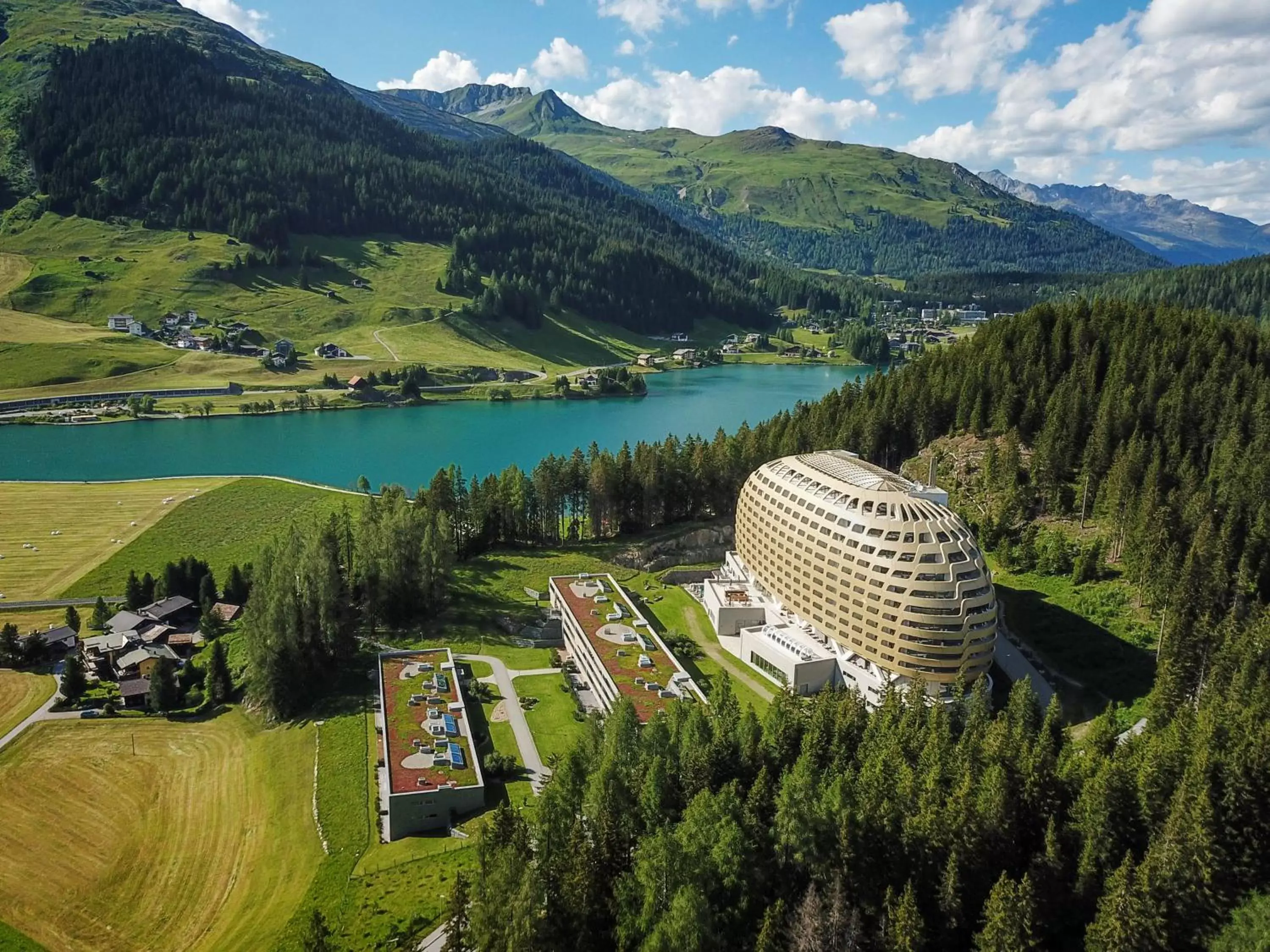 Property building, Bird's-eye View in AlpenGold Hotel Davos