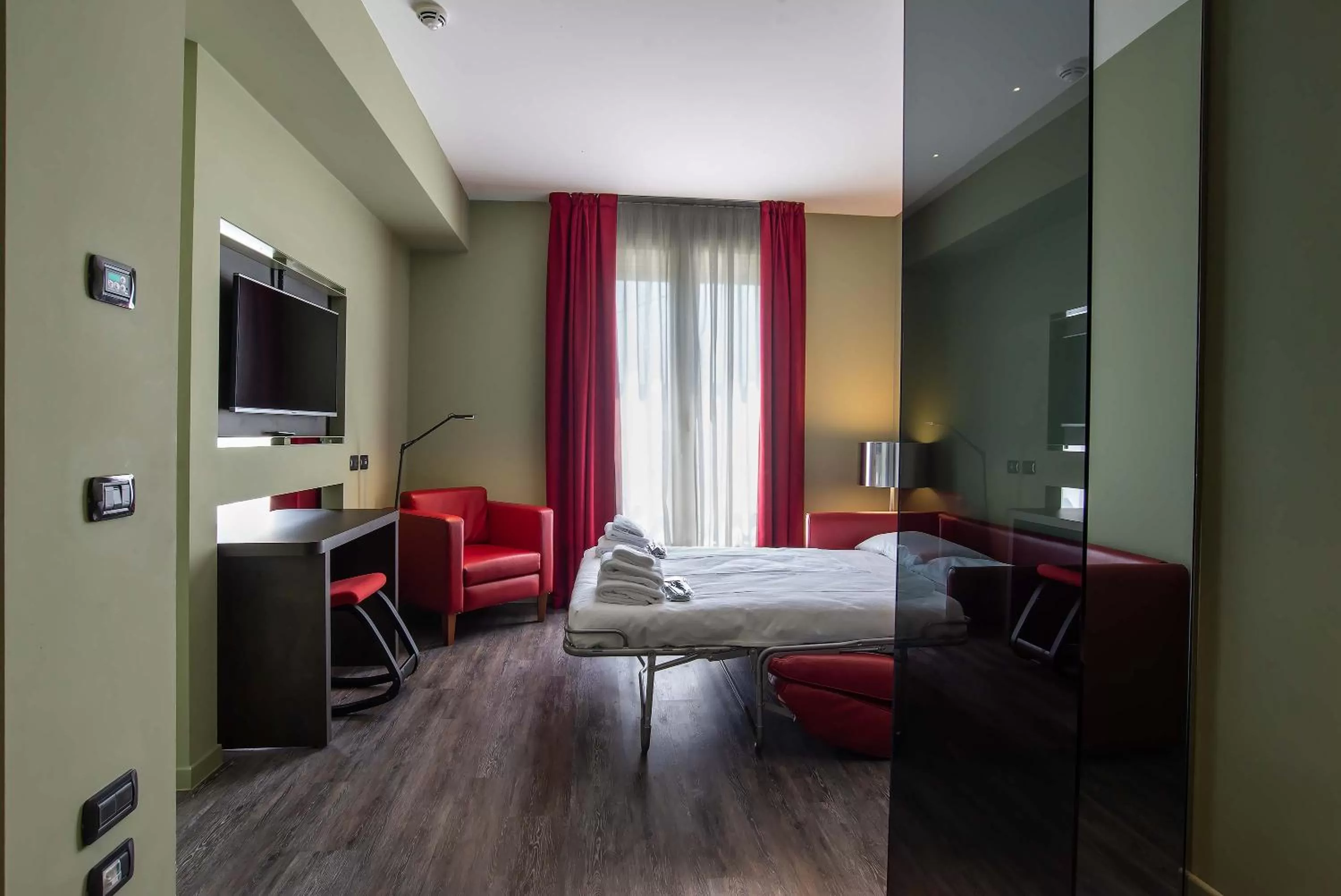 Bed in Maranello Palace