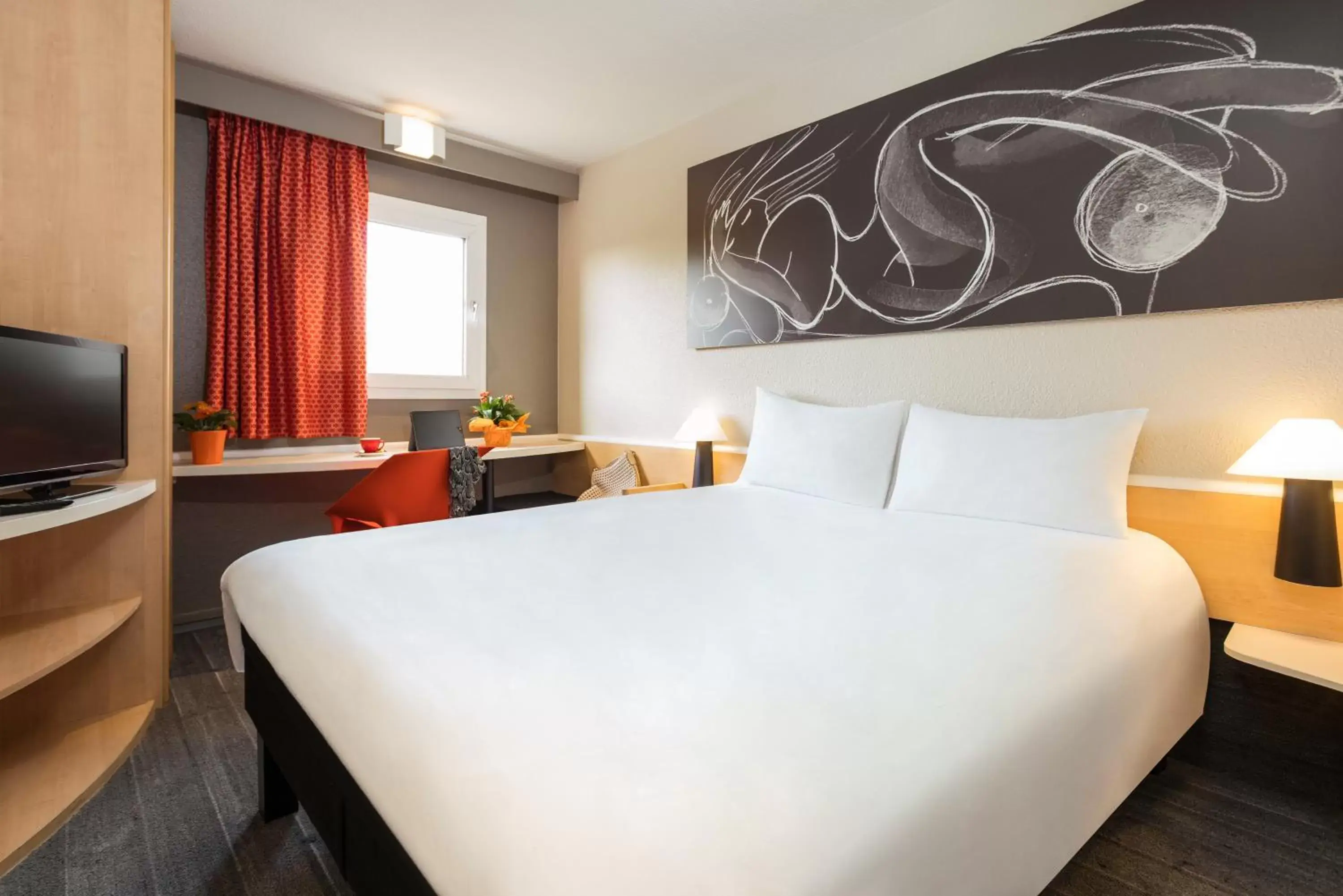 Bedroom, Bed in ibis Lille Villeneuve-d'Ascq Grand Stade