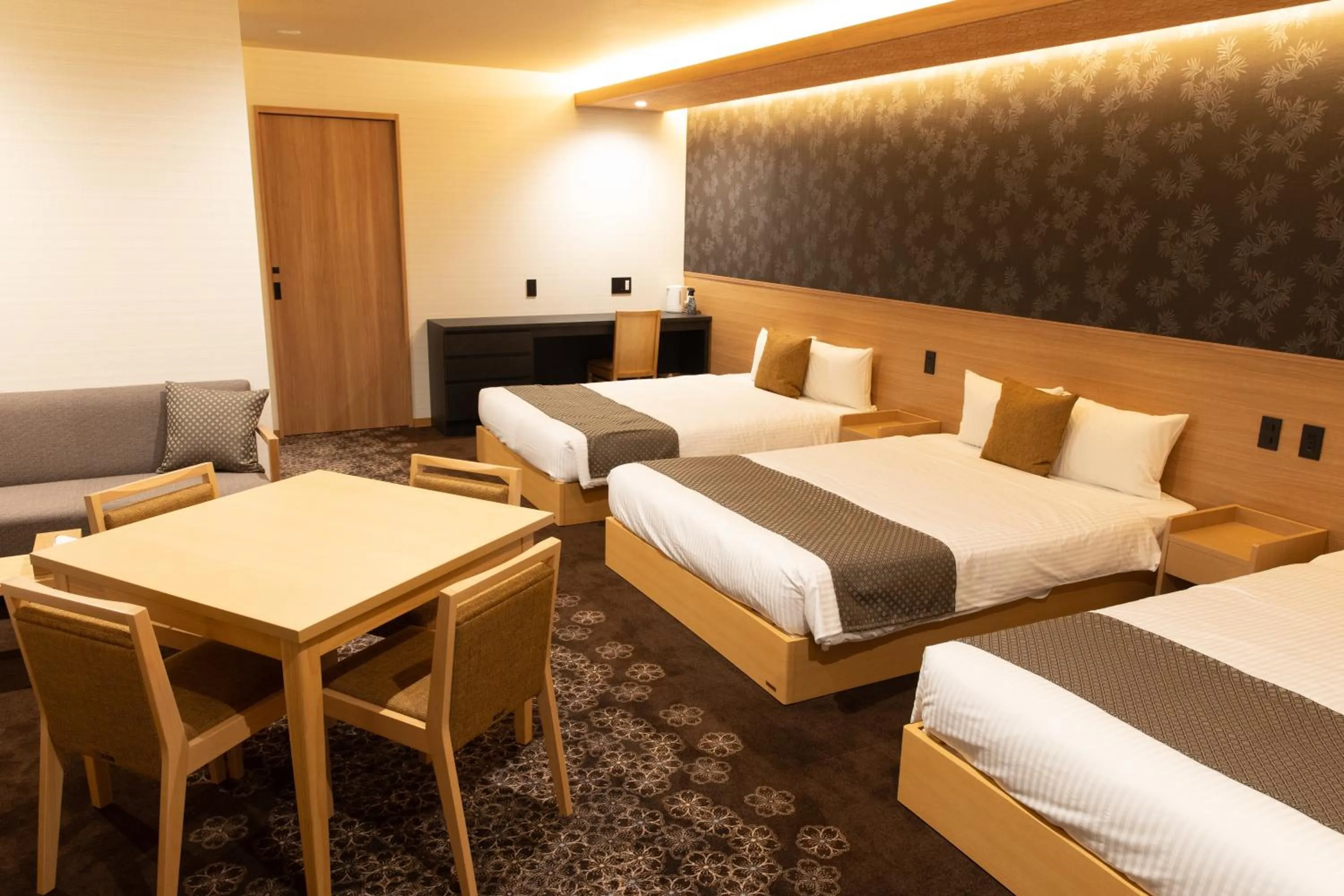 Photo of the whole room, Bed in Chiyokura HOTEL SHUKU Nagoya