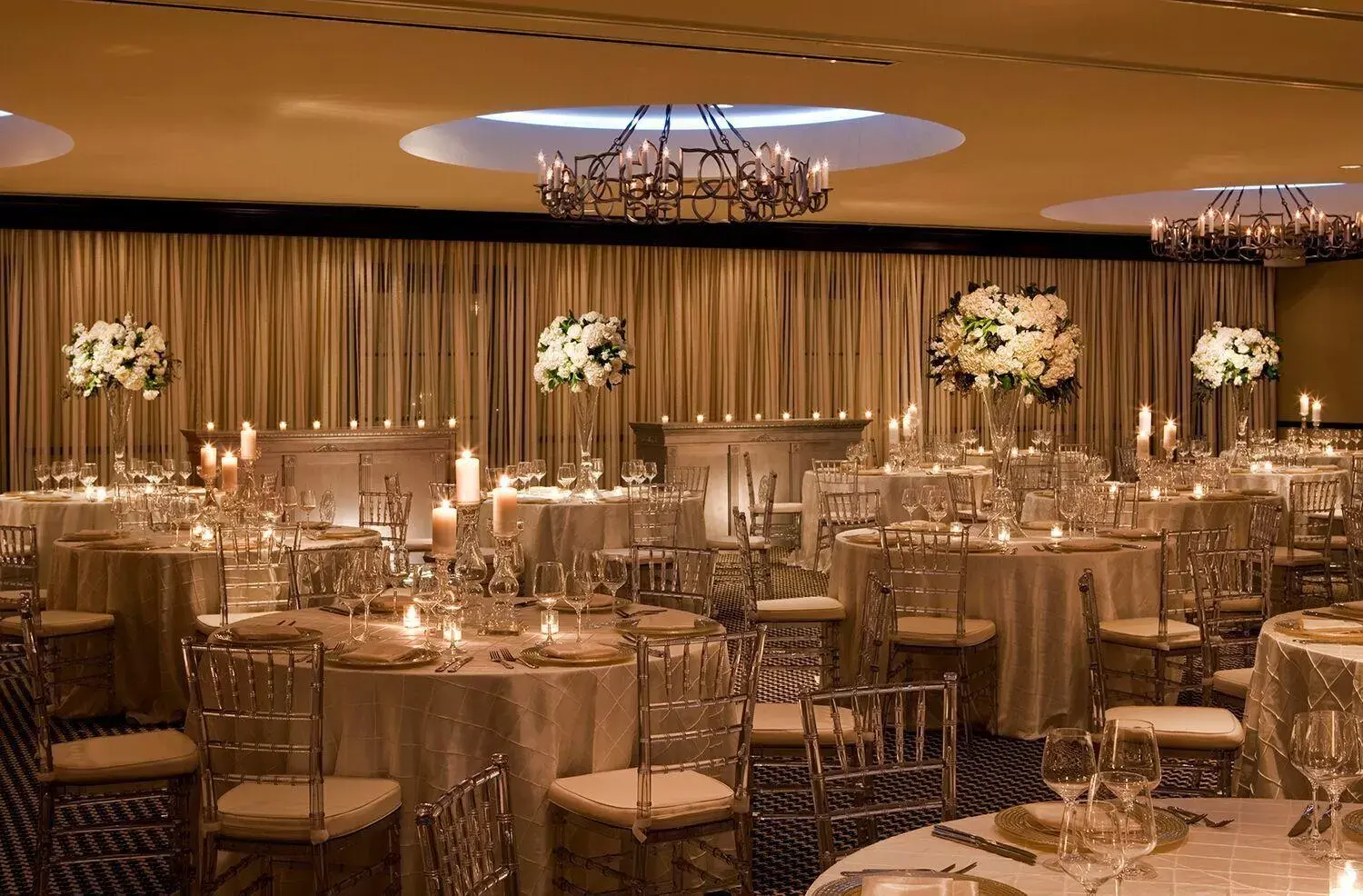 Banquet/Function facilities, Restaurant/Places to Eat in Hotel ZaZa Dallas
