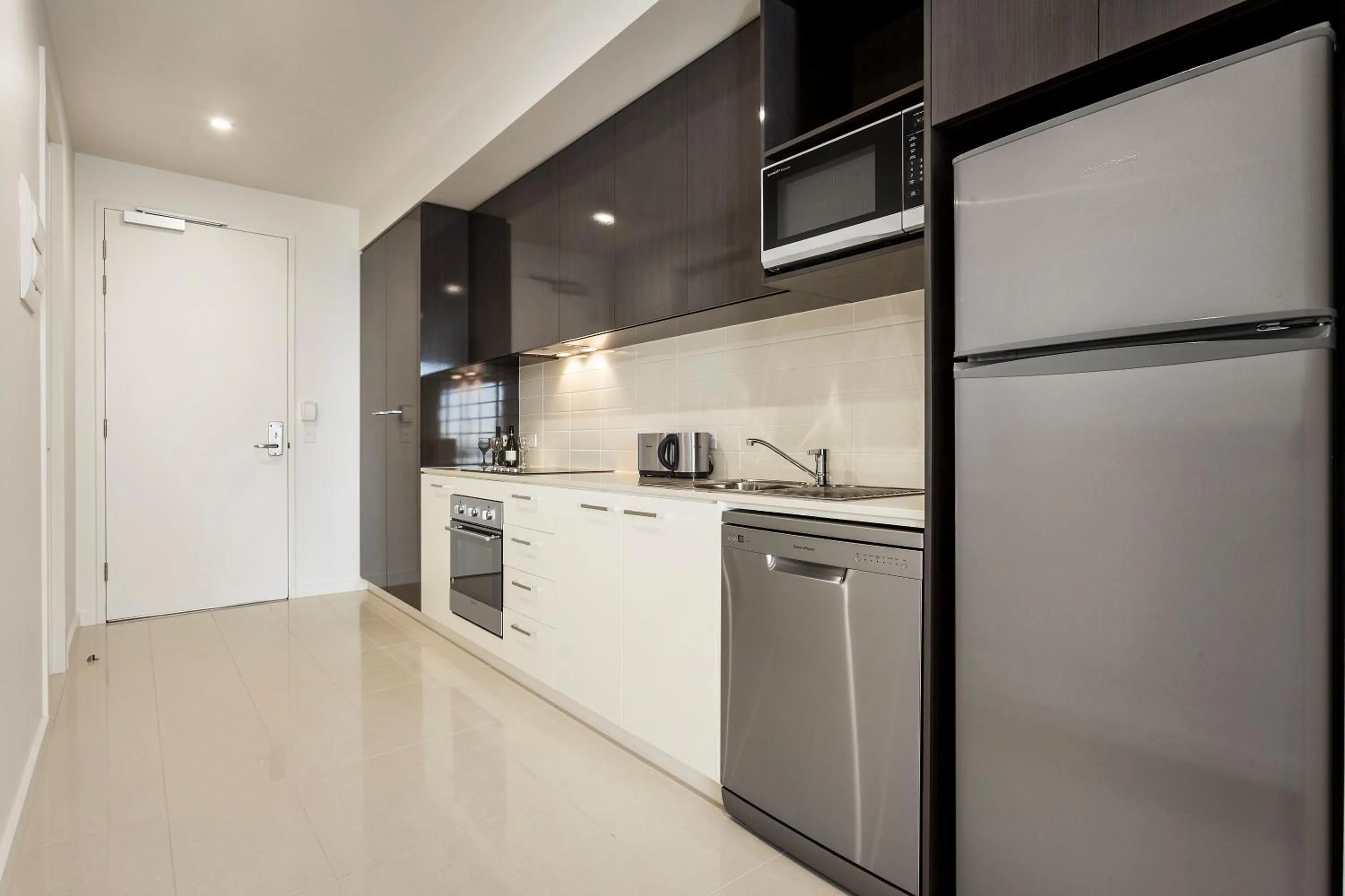 Kitchen or kitchenette in Quest on Franklin