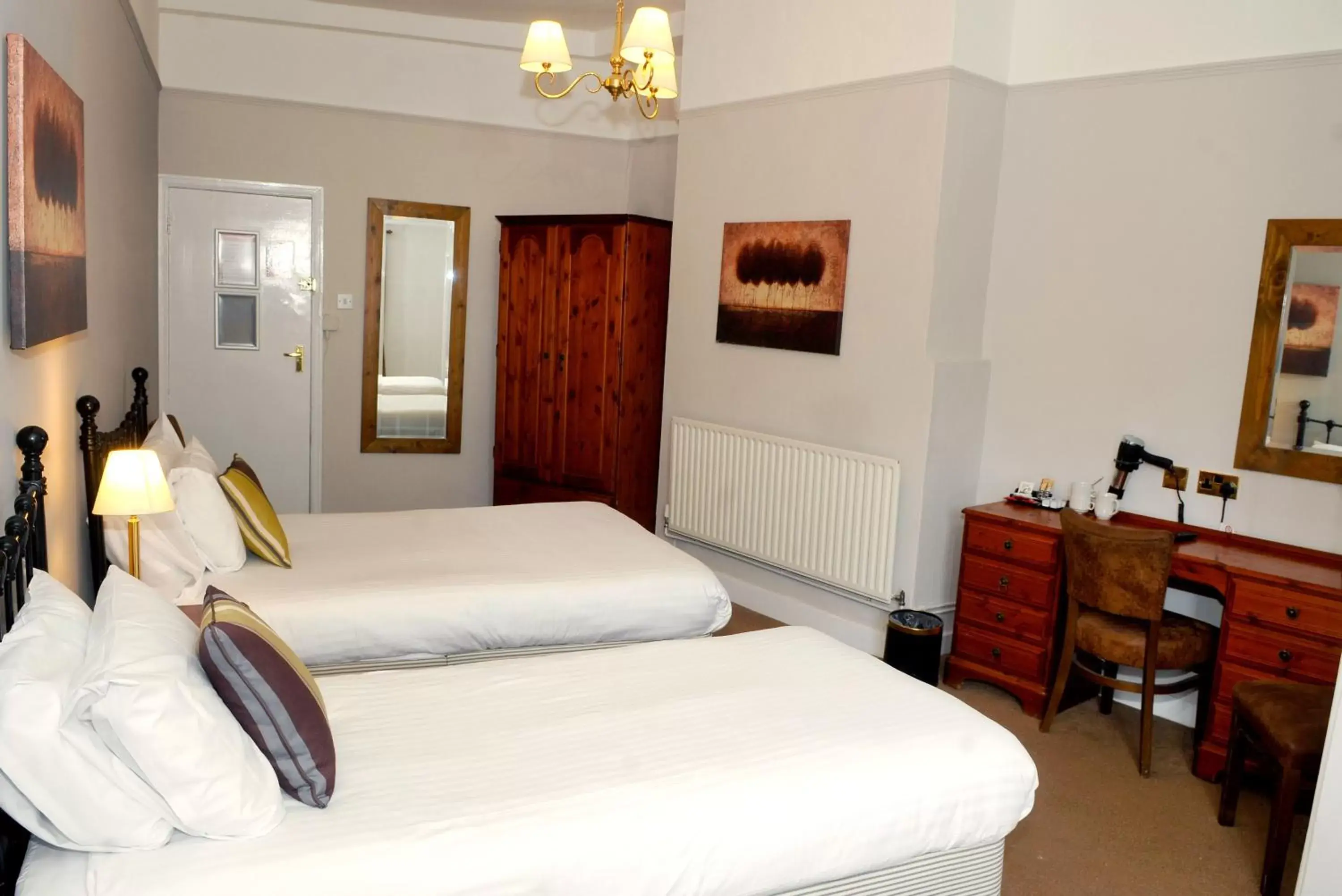 Bedroom in Bacon Arms, Newbury