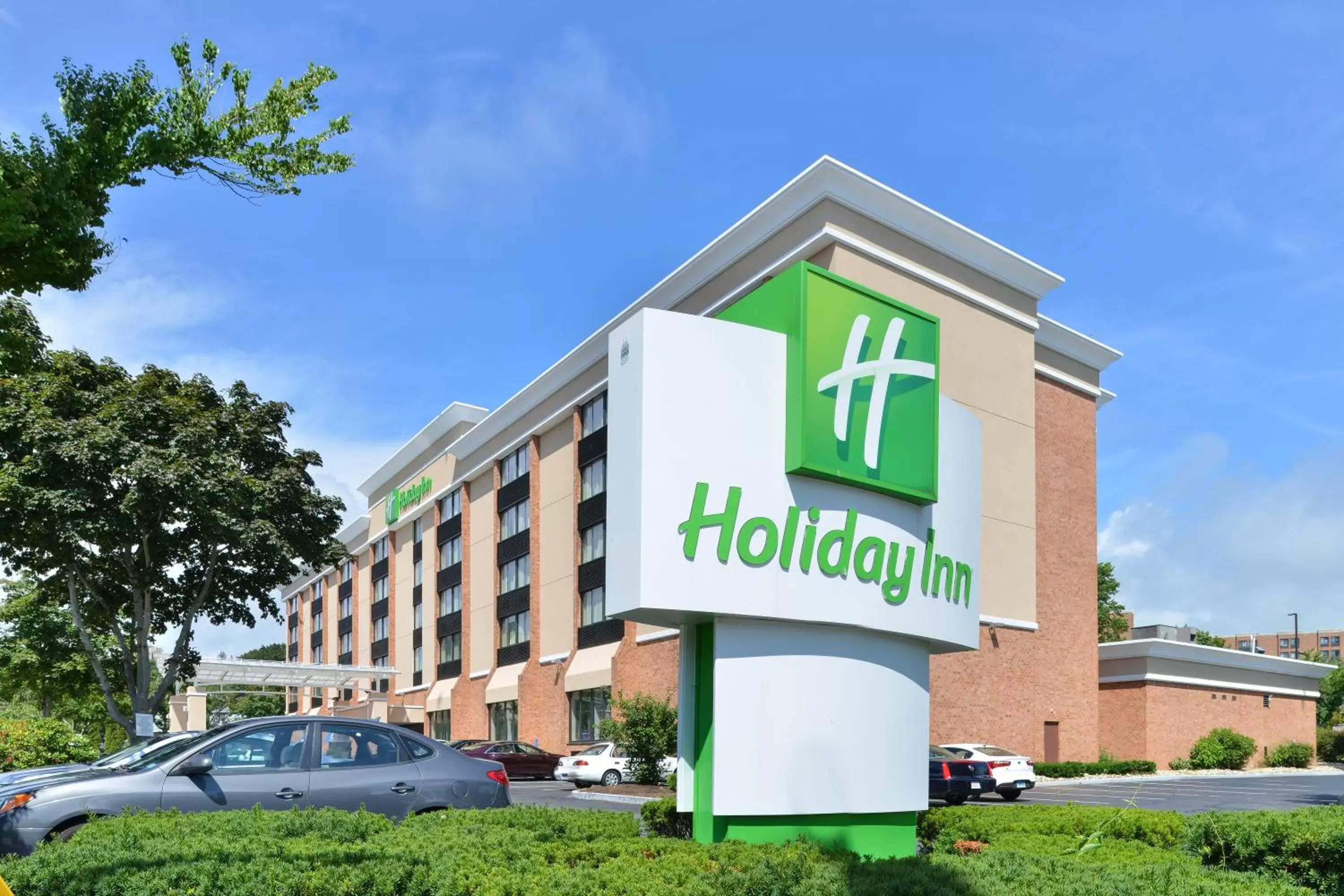 Property Building in Holiday Inn New London, an IHG Hotel