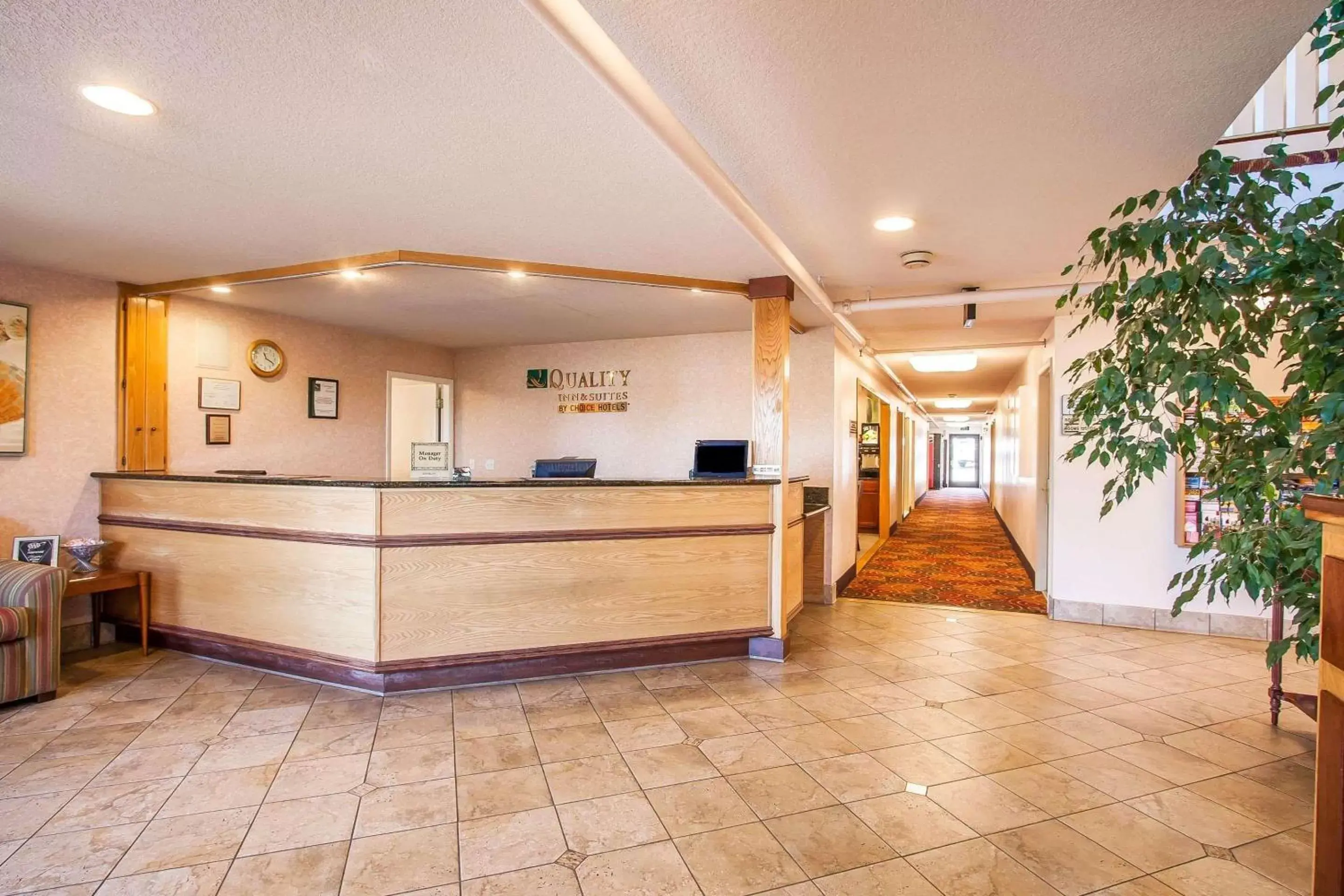 Lobby or reception, Lobby/Reception in Quality Inn & Suites Vancouver