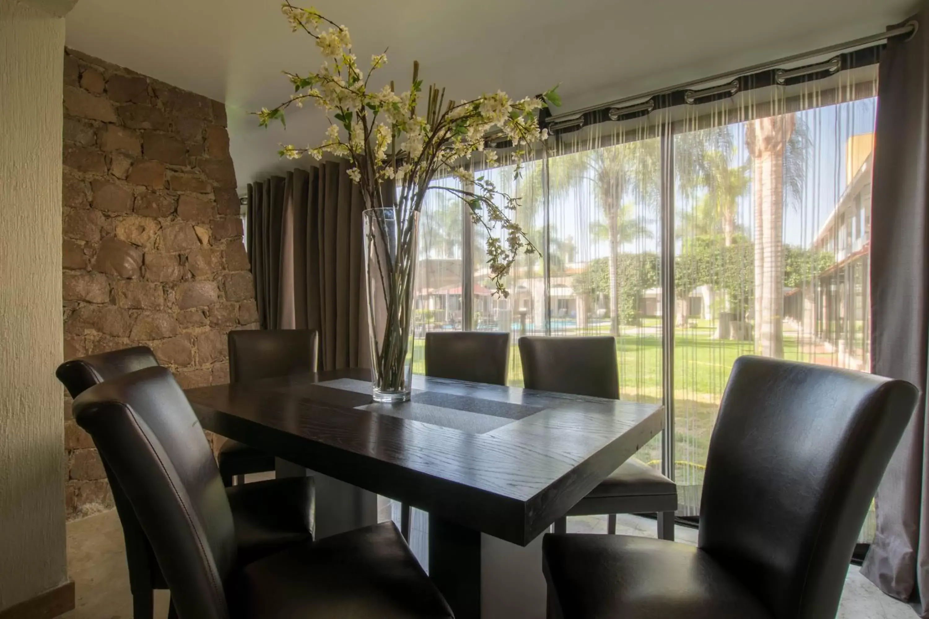 Day, Dining Area in Real de Minas Poliforum