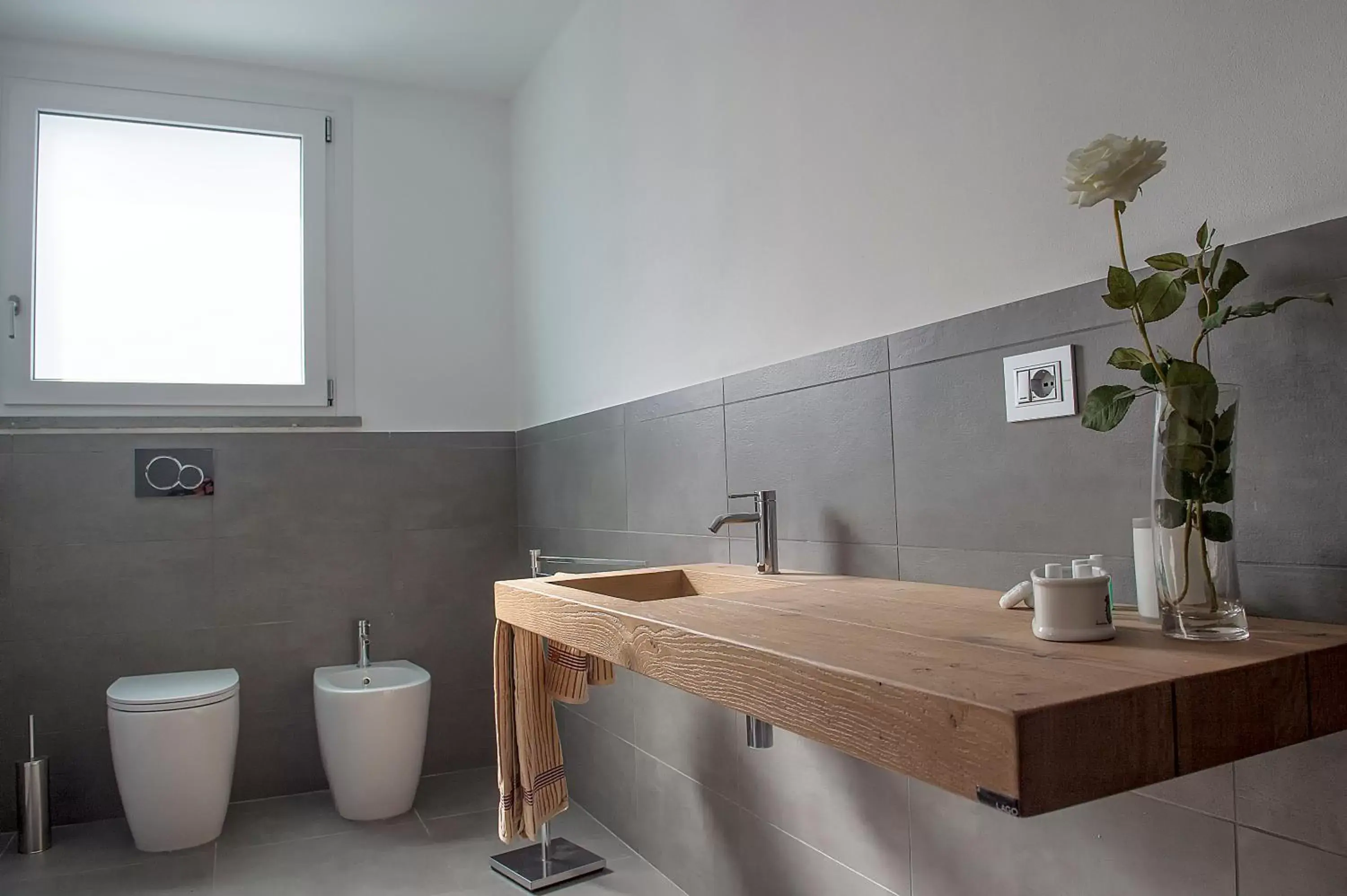 Bathroom in nautilus b&b suite design