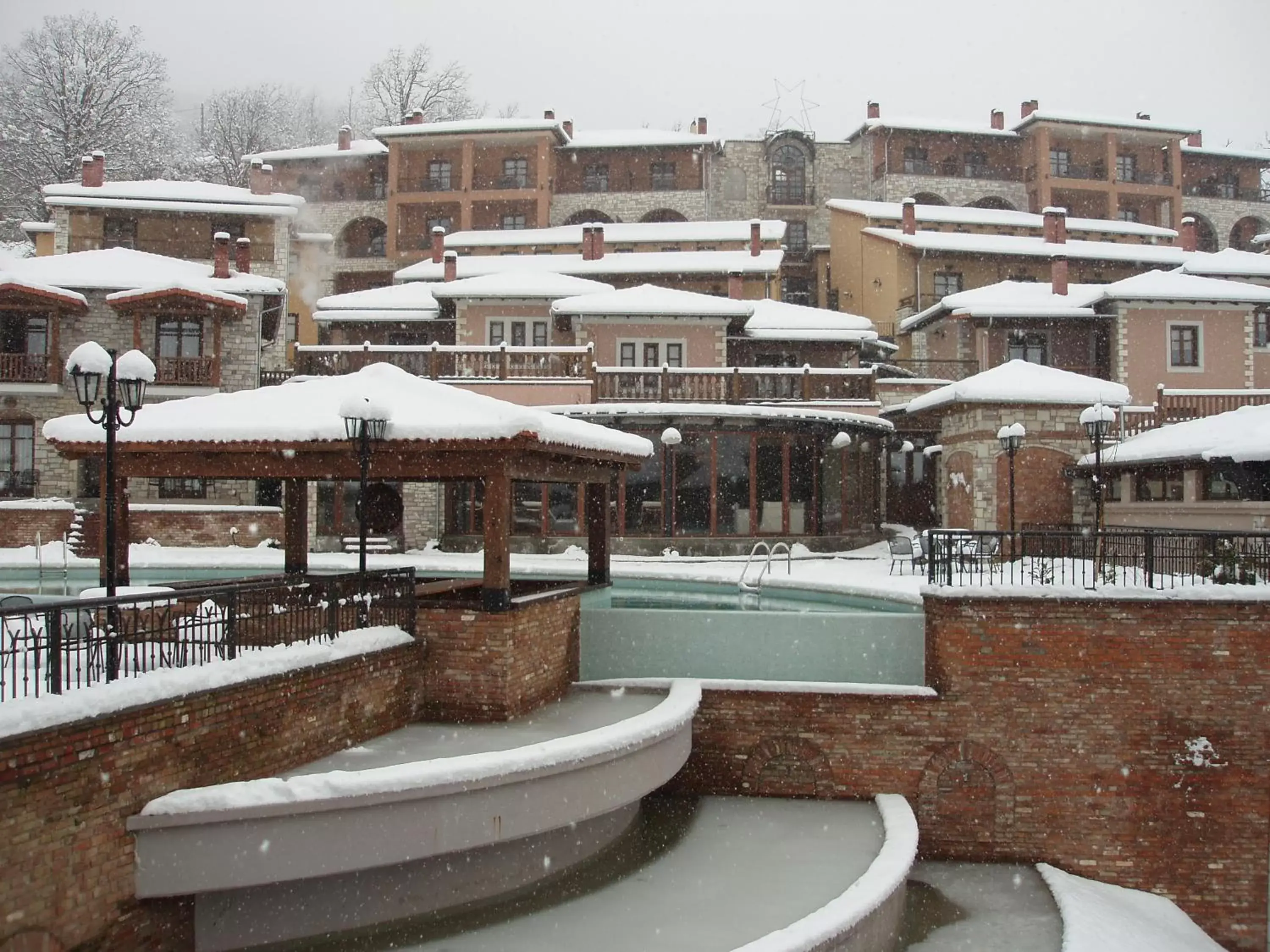 Facade/entrance, Winter in Kazarma Hotel