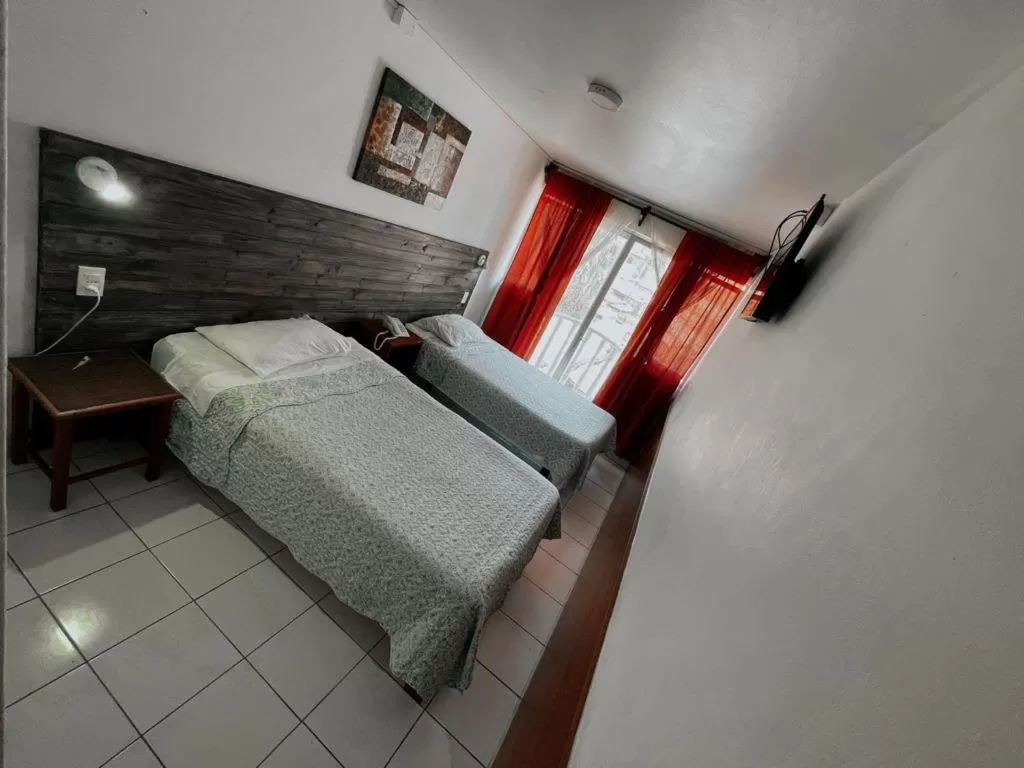 Bedroom, Bed in Hotel Plaza Colon