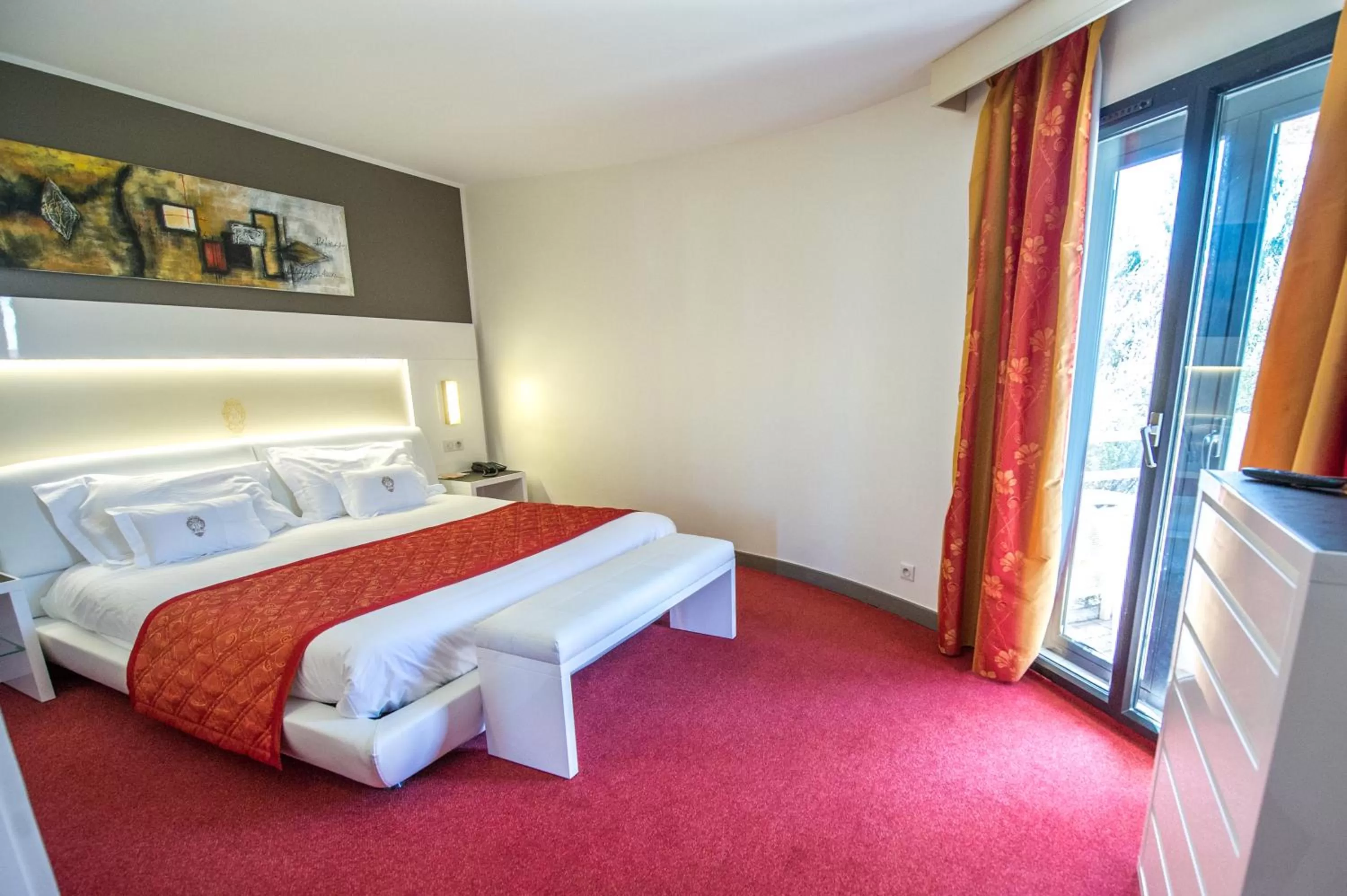 Photo of the whole room, Bed in Chez Walter