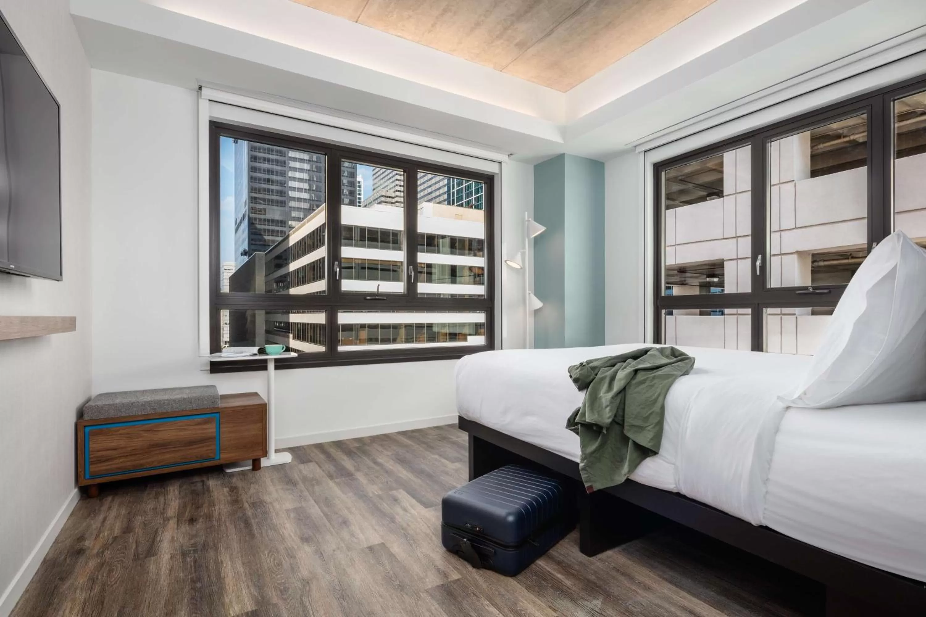 Bedroom, Bed in Motto by Hilton Philadelphia Rittenhouse Square