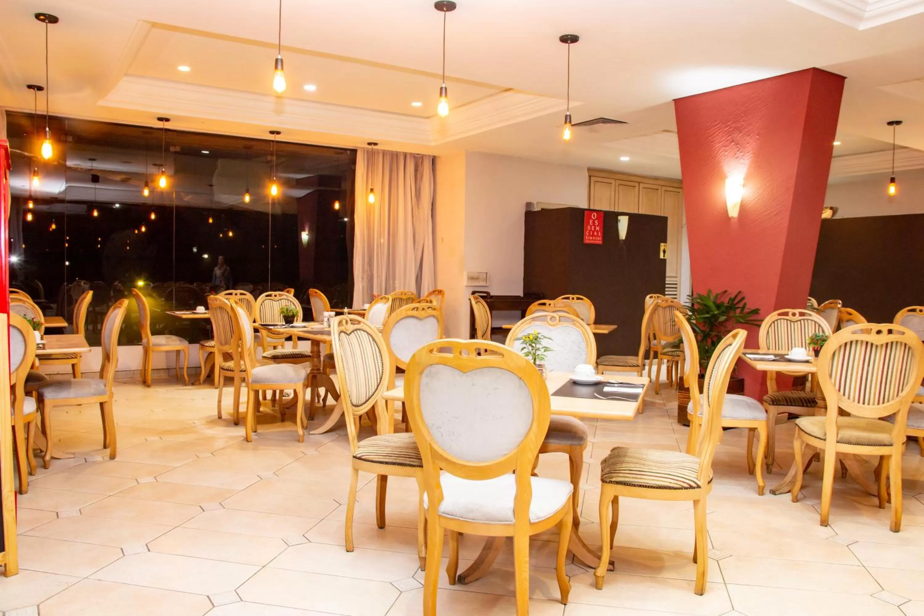 Restaurant/places to eat in Bristol Upper Curitiba Alto da XV