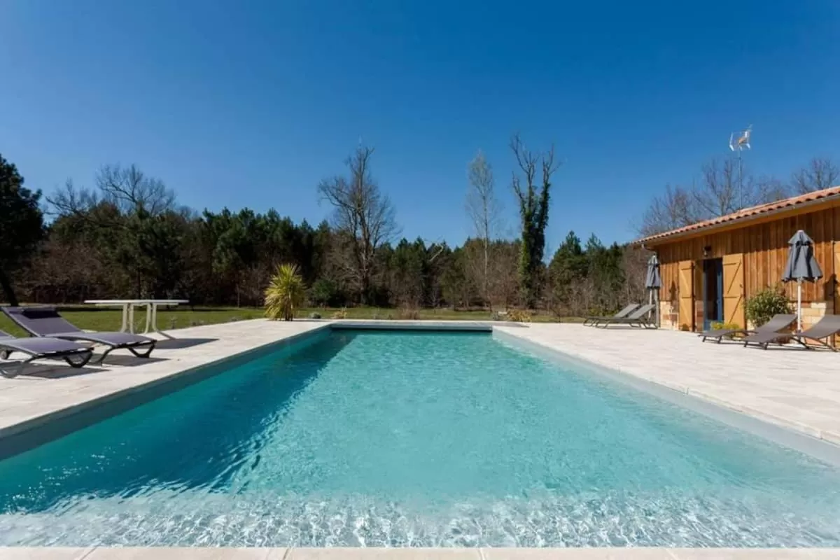 Swimming Pool in Domaine de la grange