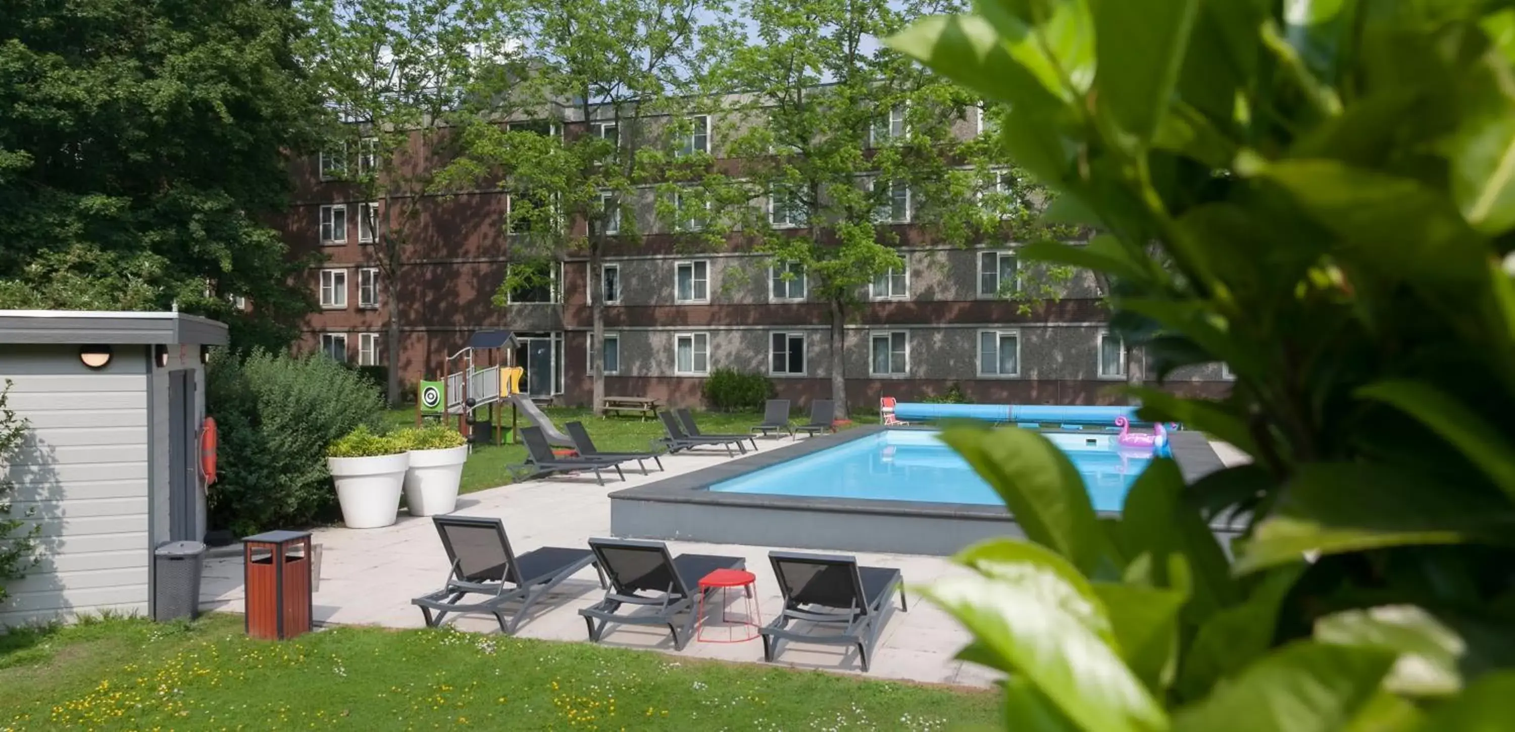 Pool view, Swimming Pool in Novotel Rotterdam - Schiedam