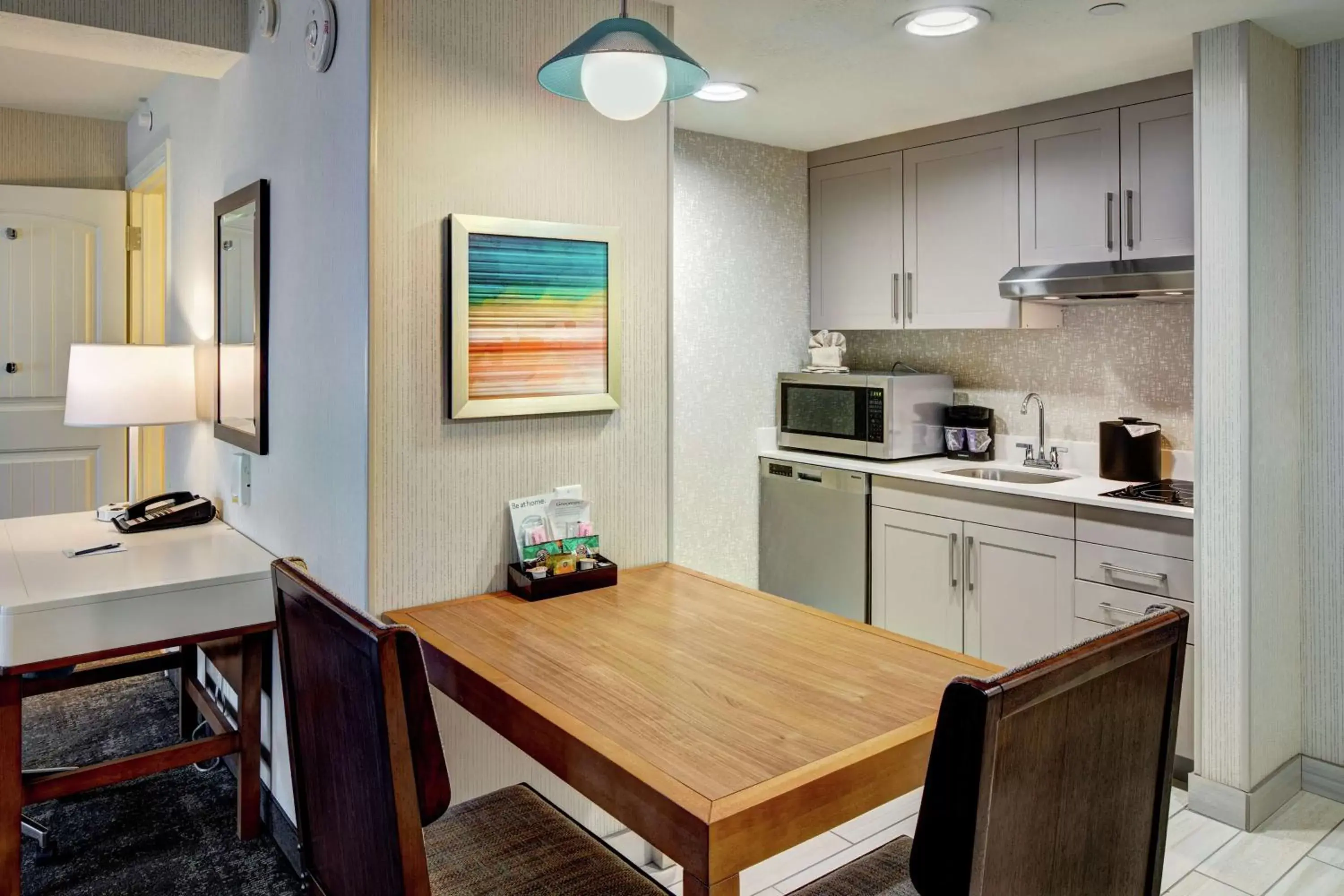 Kitchen or kitchenette, Kitchen/Kitchenette in Homewood Suites by Hilton Salt Lake City Downtown