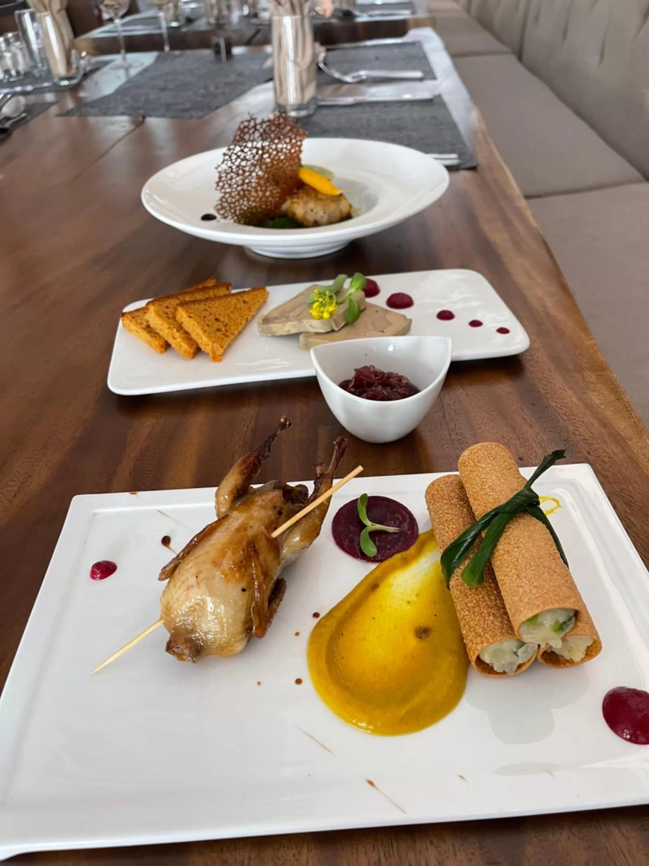 Food and drinks in MERCURE HOTEL