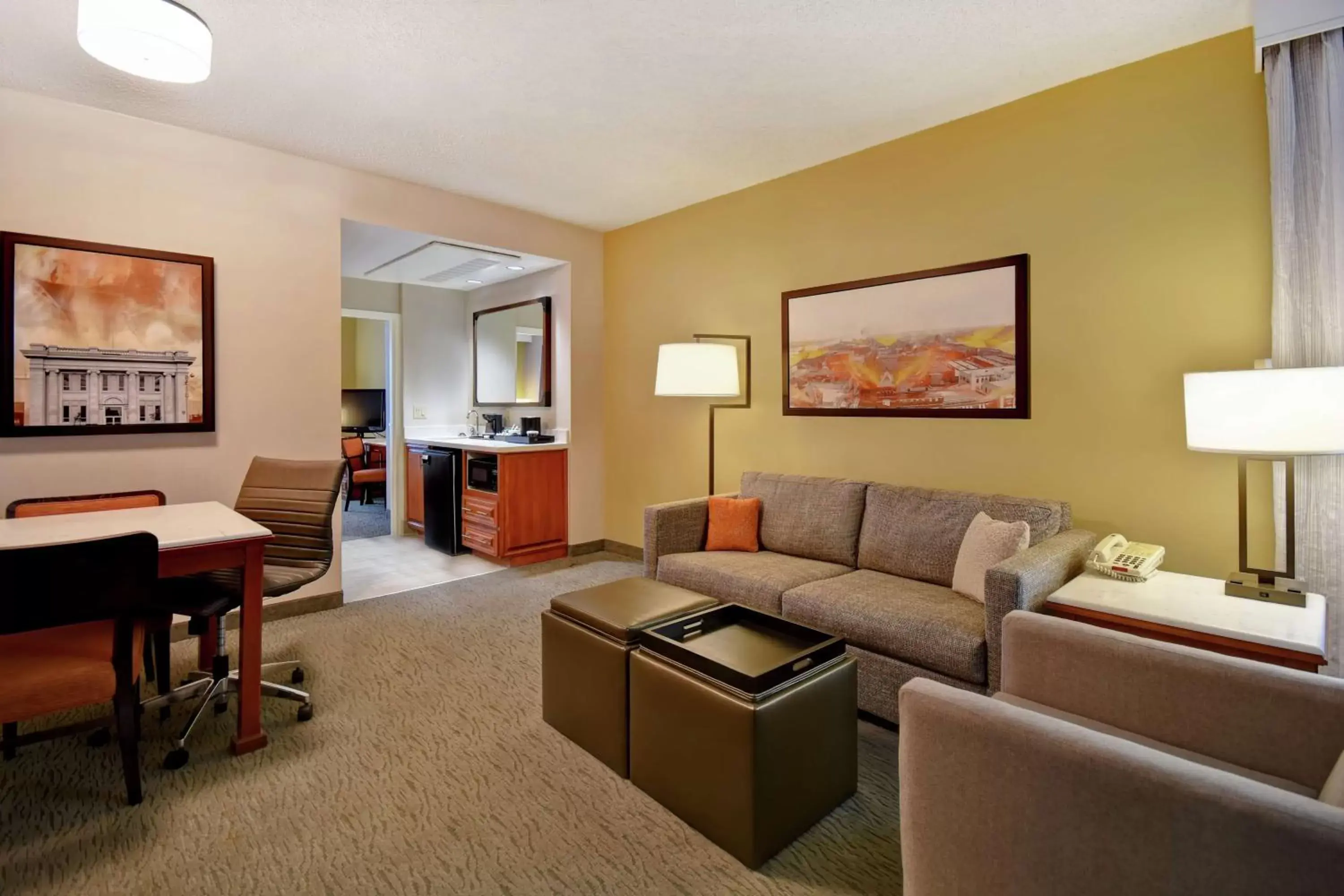 Living room, Seating Area in Embassy Suites Little Rock