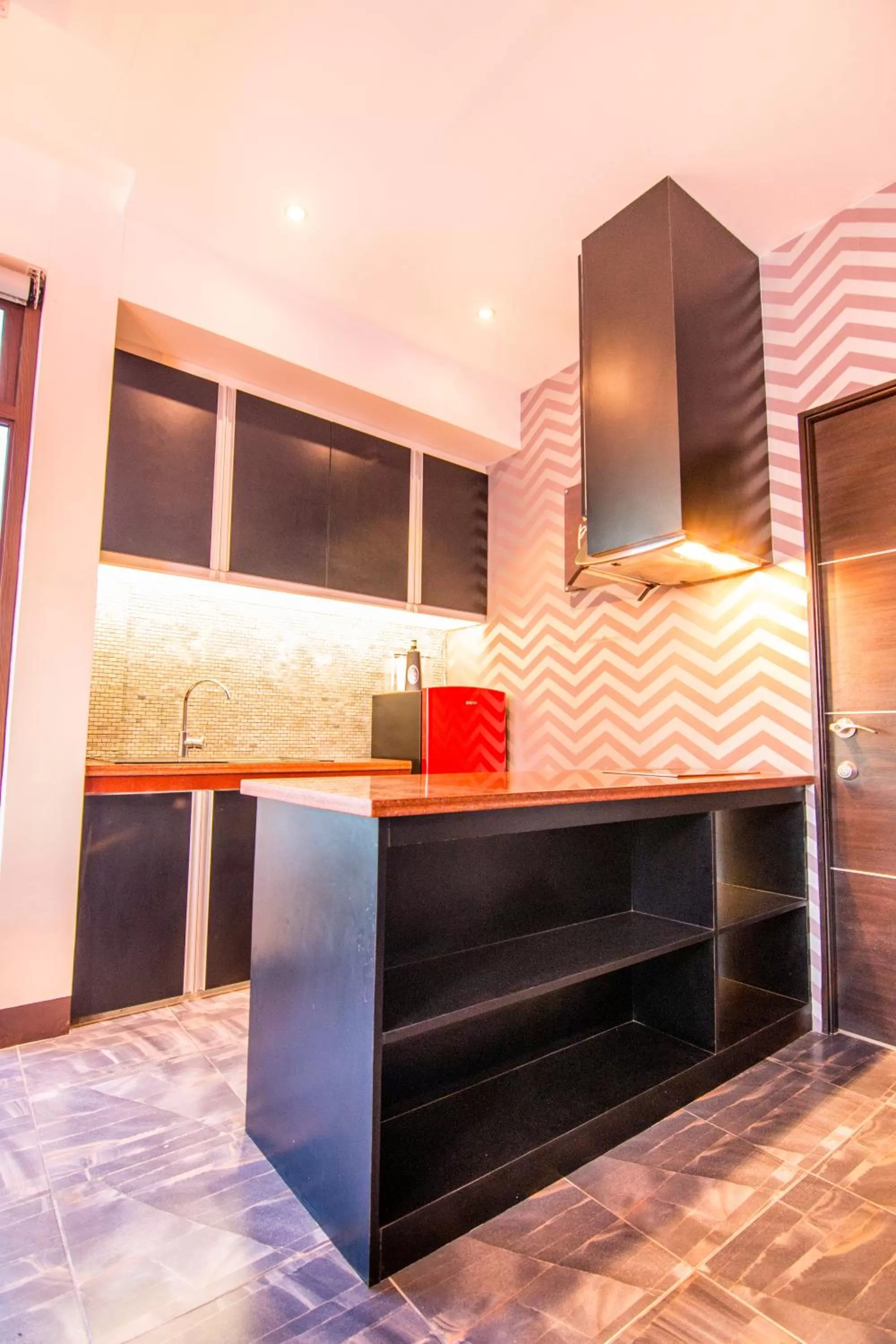 Apollonia Royale Hotel