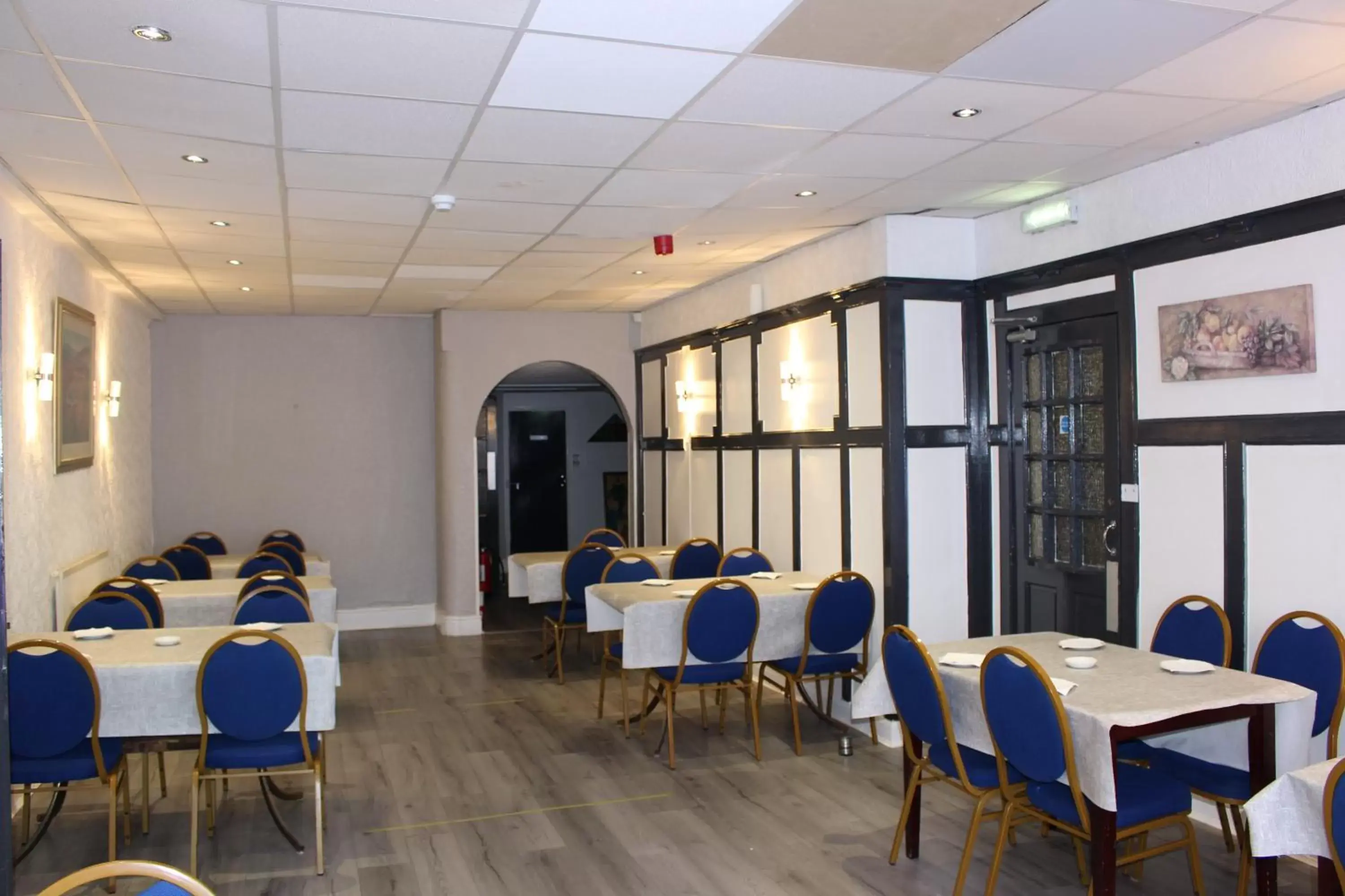 Dining area, Restaurant/Places to Eat in Calypso hotel Blackpool