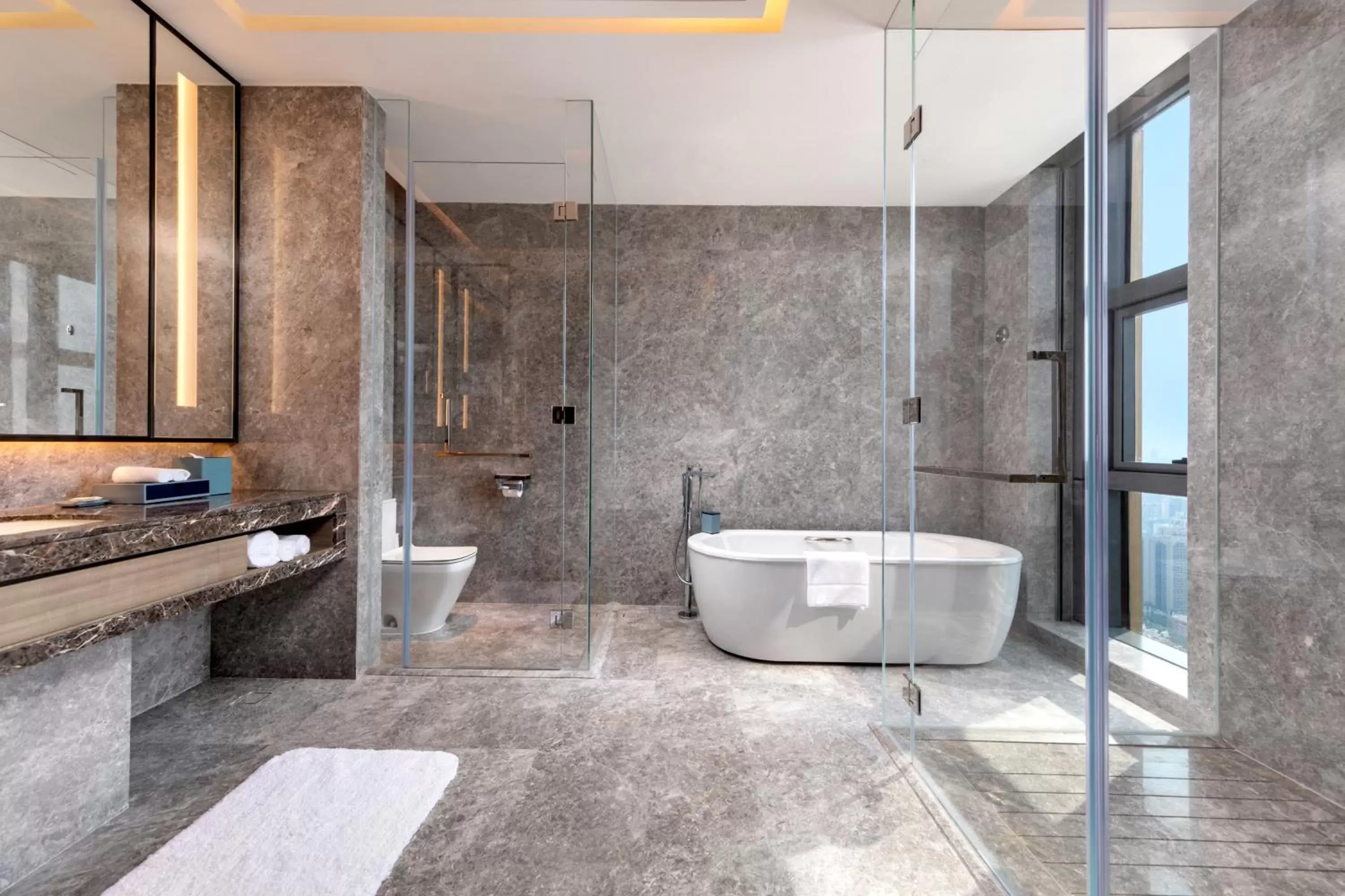 Bathroom in Foshan Marriott Hotel