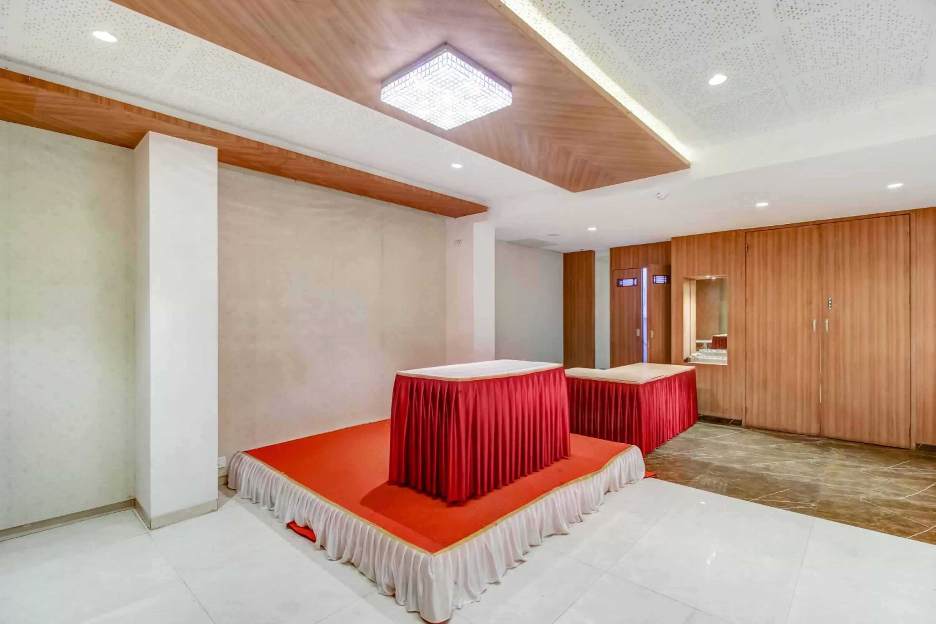 Banquet/Function facilities in Grand Mookambika