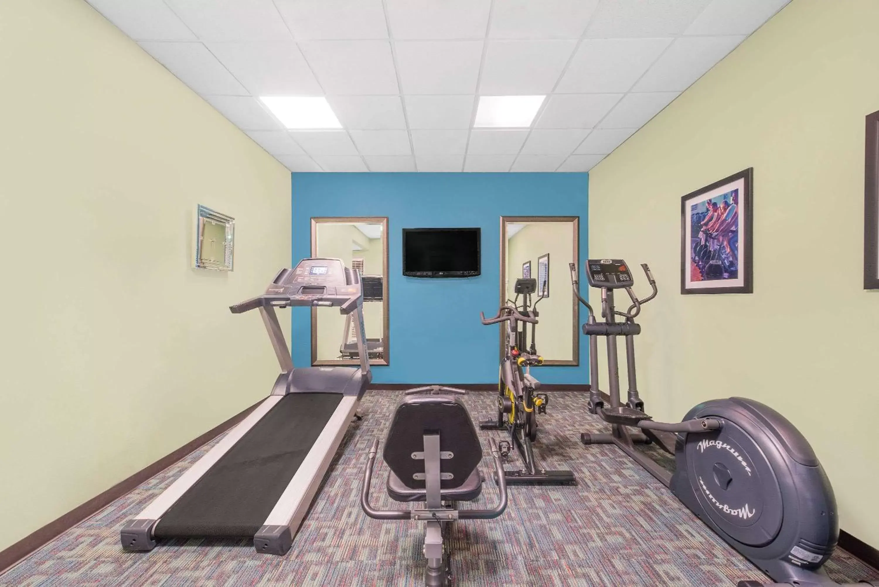 Fitness centre/facilities, Fitness Center/Facilities in Wyndham Garden Midland