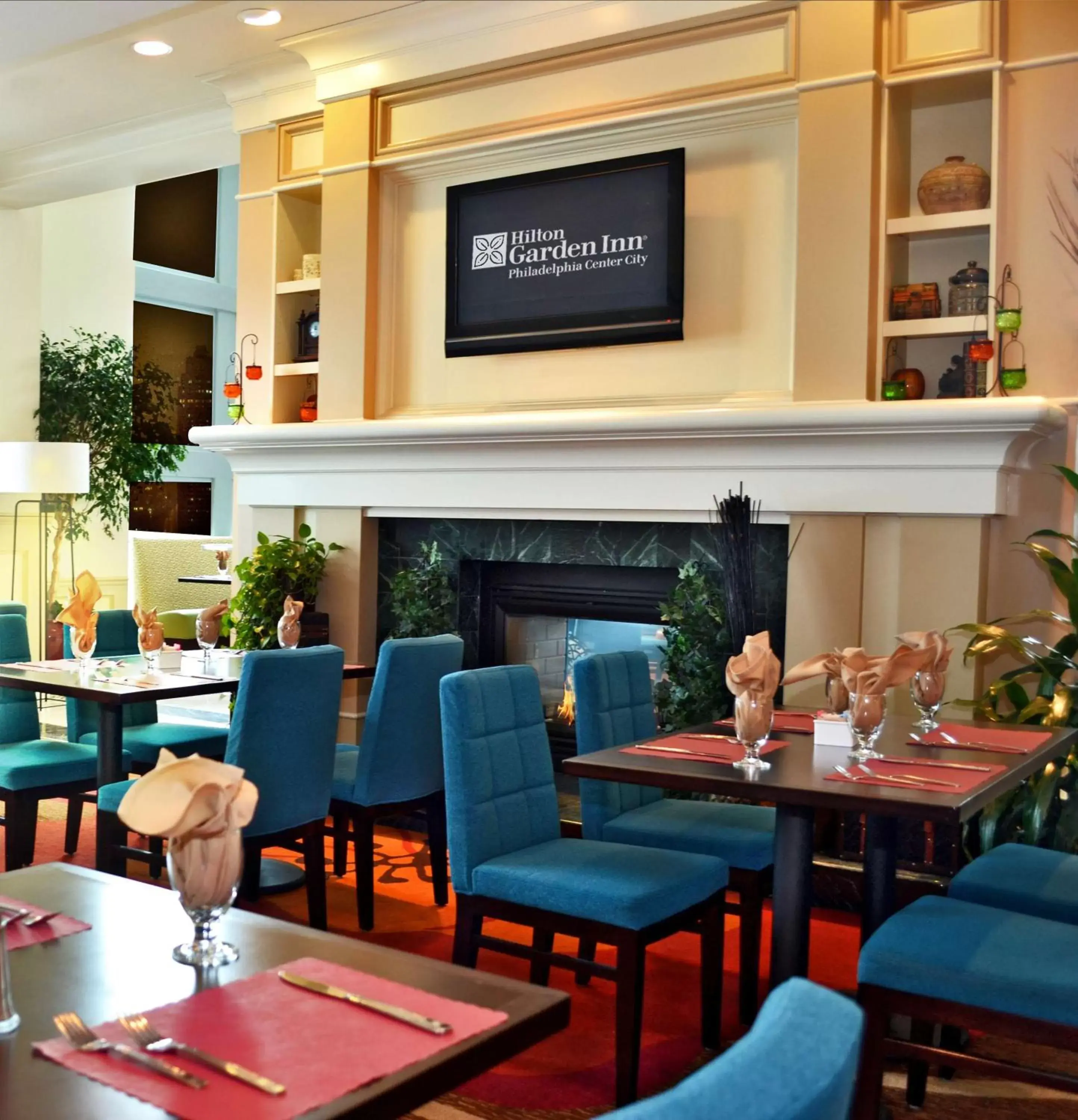 Restaurant/Places to Eat in Hilton Garden Inn Philadelphia Center City