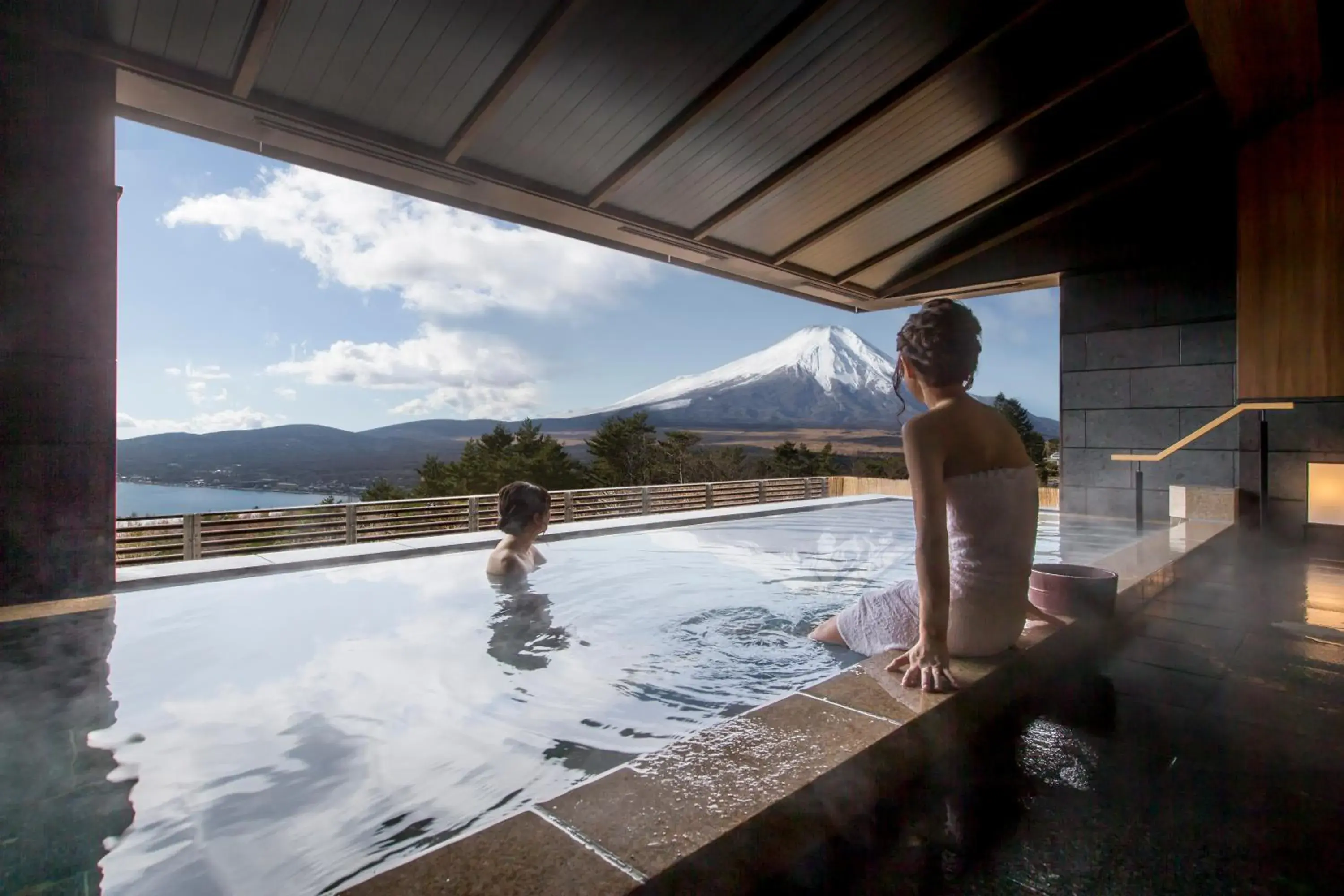 Hot Spring Bath in Hotel Mt.Fuji