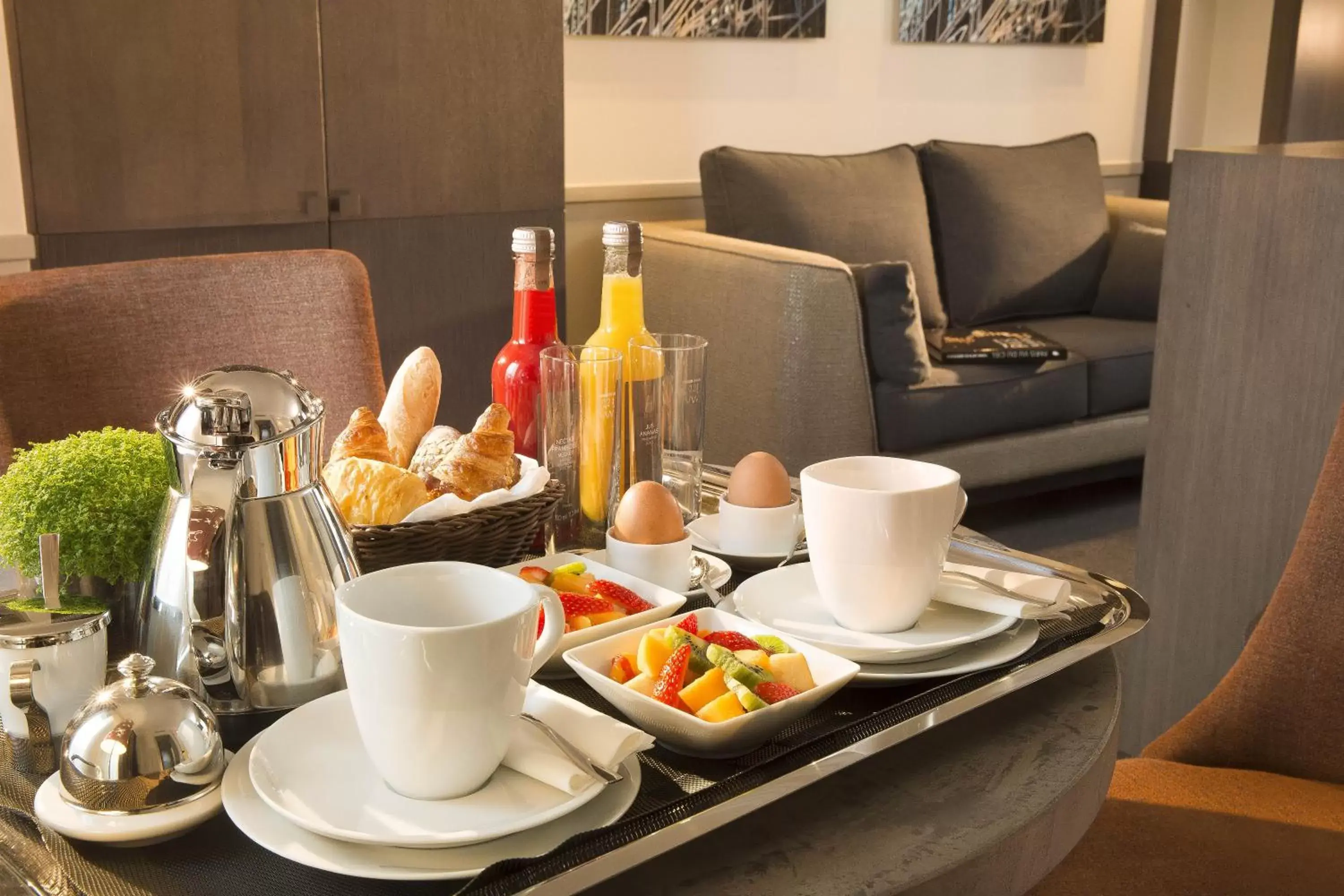 Breakfast in Hotel Villa Saxe Eiffel