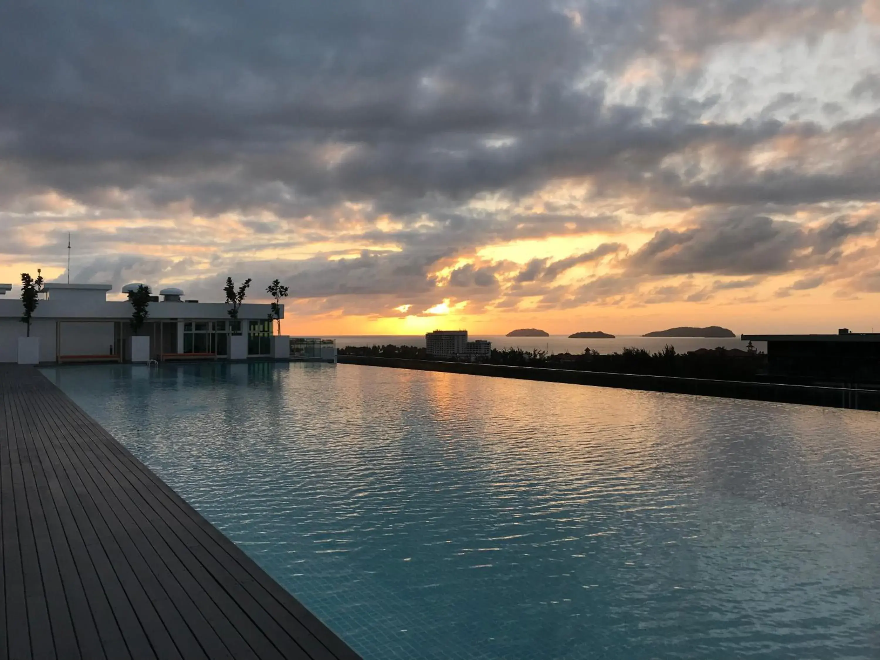 On site in Sunset Seaview Vacation Condos @ Infinity Avenue On site in Sunset Seaview Vacation Condos @ Infinity Avenue