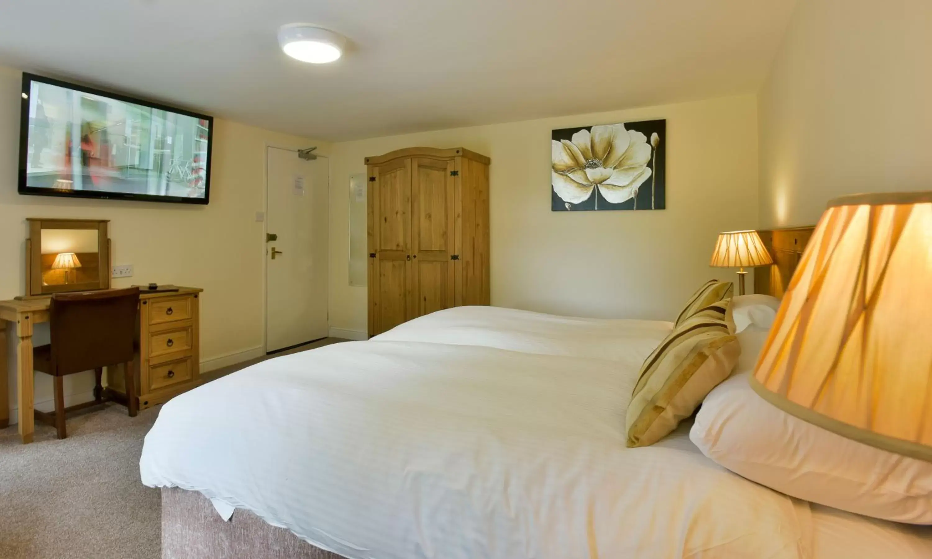 Bedroom, Bed in Edenhall Country Hotel