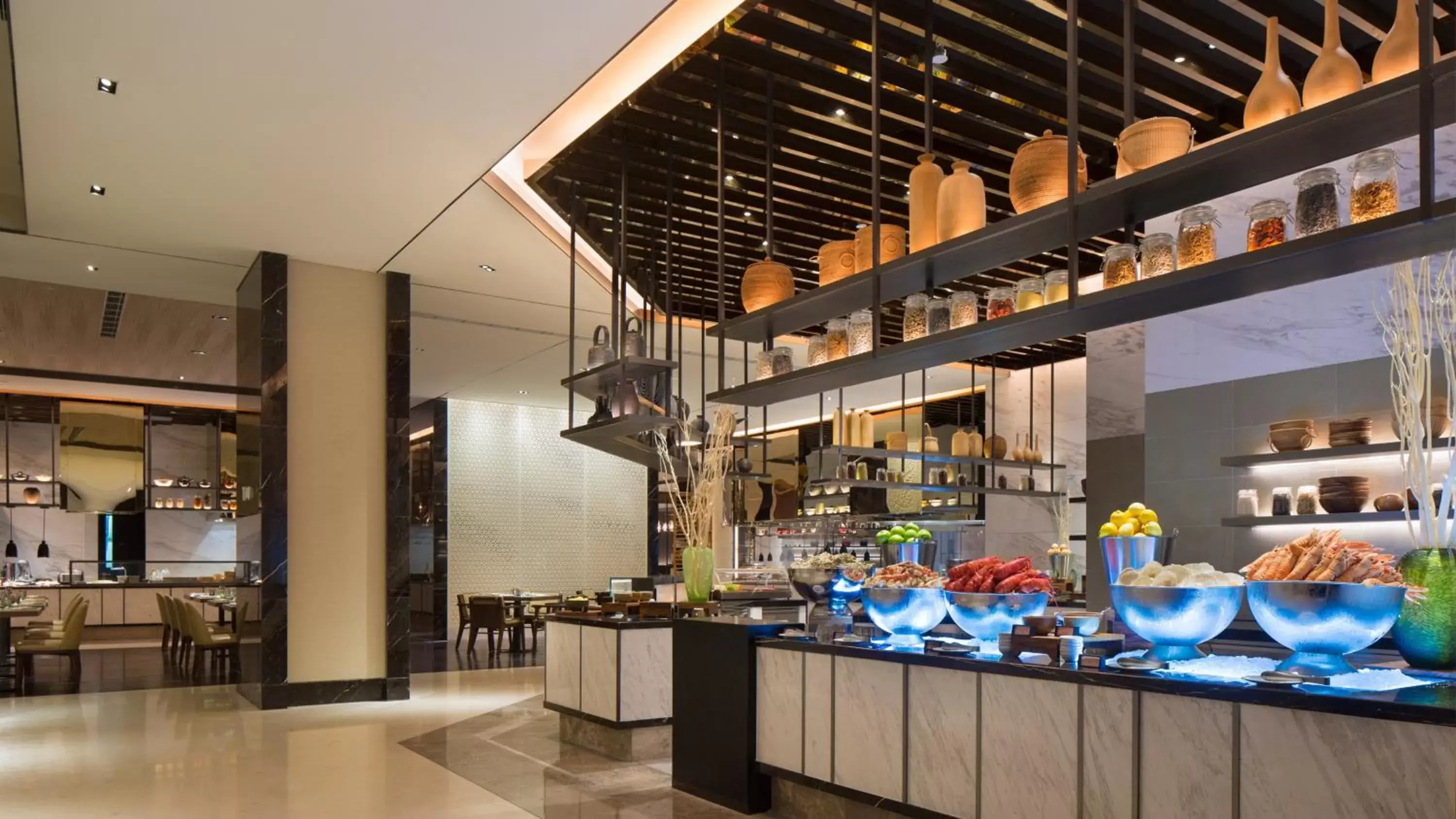 Restaurant/places to eat in InterContinental Shanghai Hongqiao NECC by IHG Restaurant/places to eat in InterContinental Shanghai Hongqiao NECC by IHG