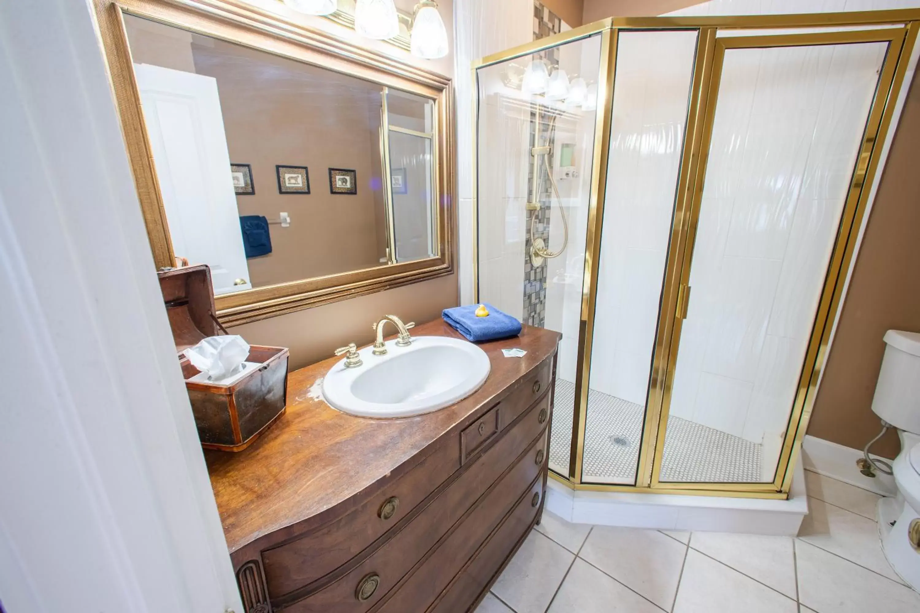 King Suite in Carriage Way Centennial House - Adult Only- Saint Augustine King Suite in Carriage Way Centennial House - Adult Only- Saint Augustine