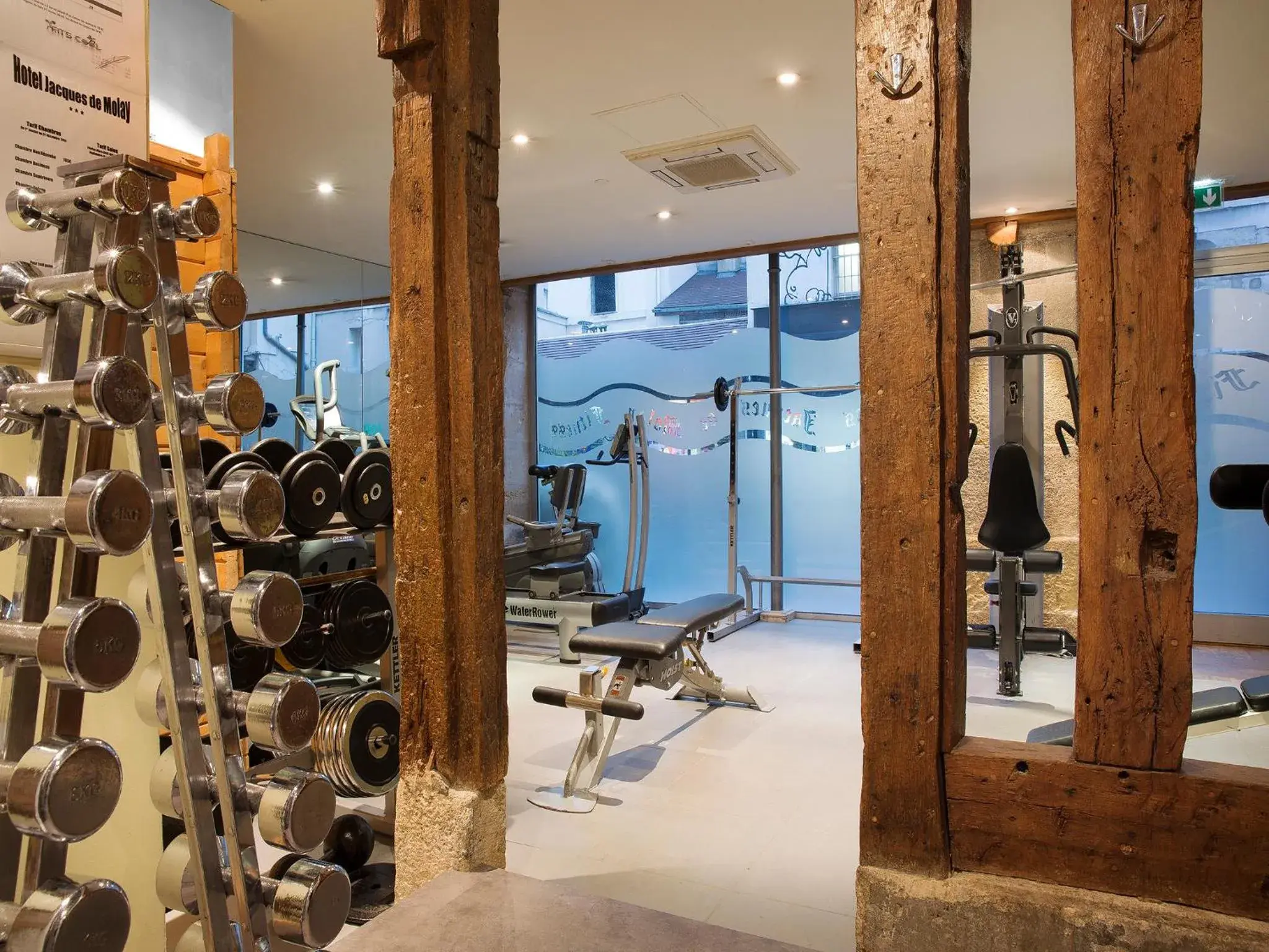 Fitness centre/facilities, Fitness Center/Facilities in Hôtel Jacques De Molay