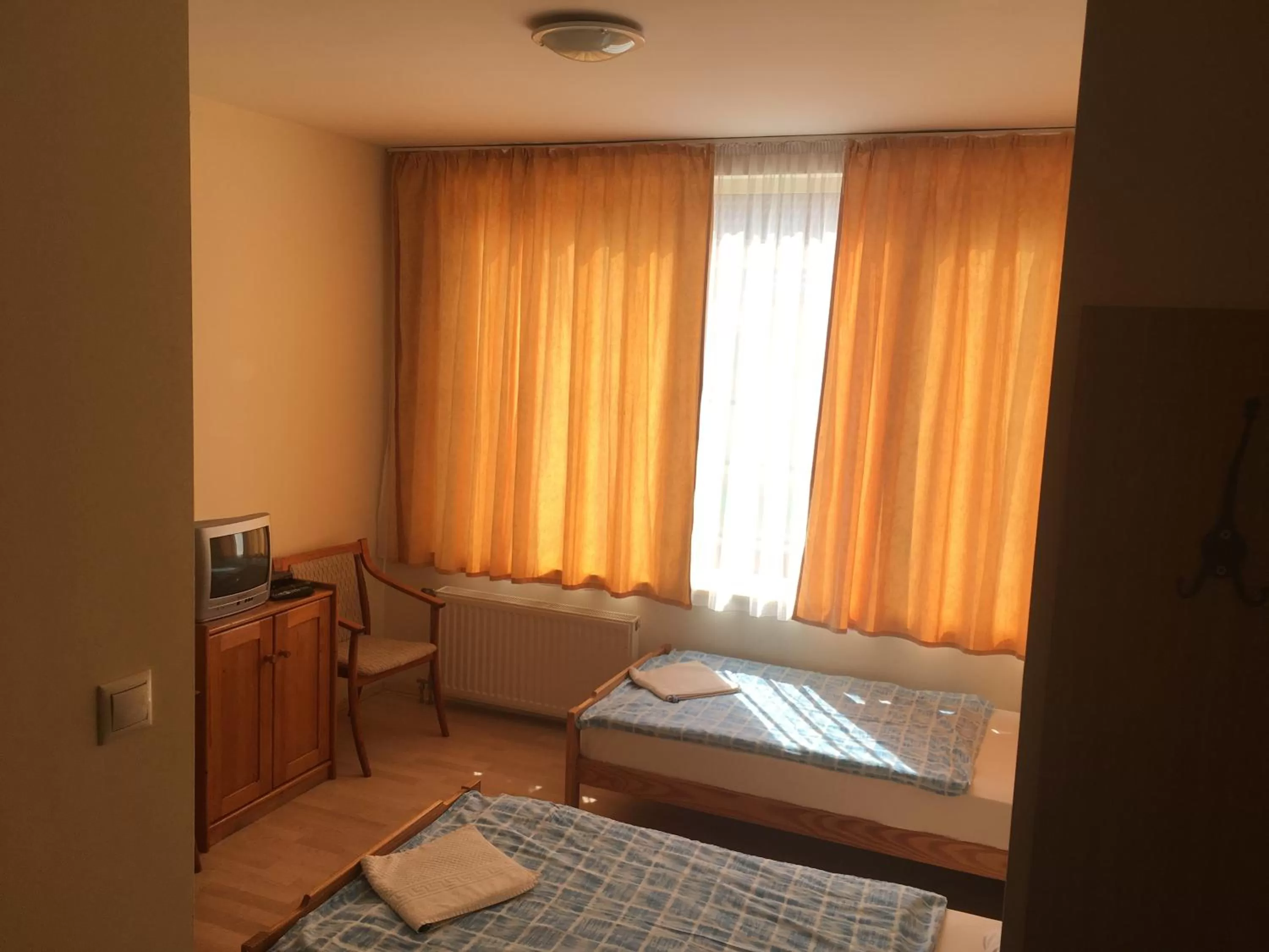 Photo of the whole room in City Hotel Siófok