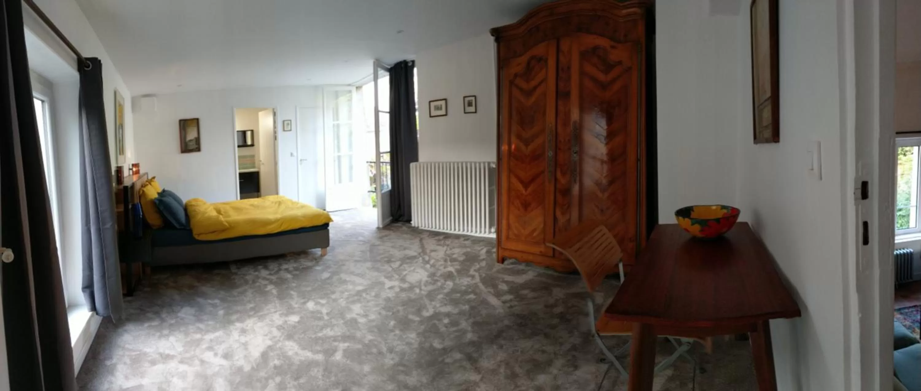 Photo of the whole room, Seating Area in Le Grand Barrois