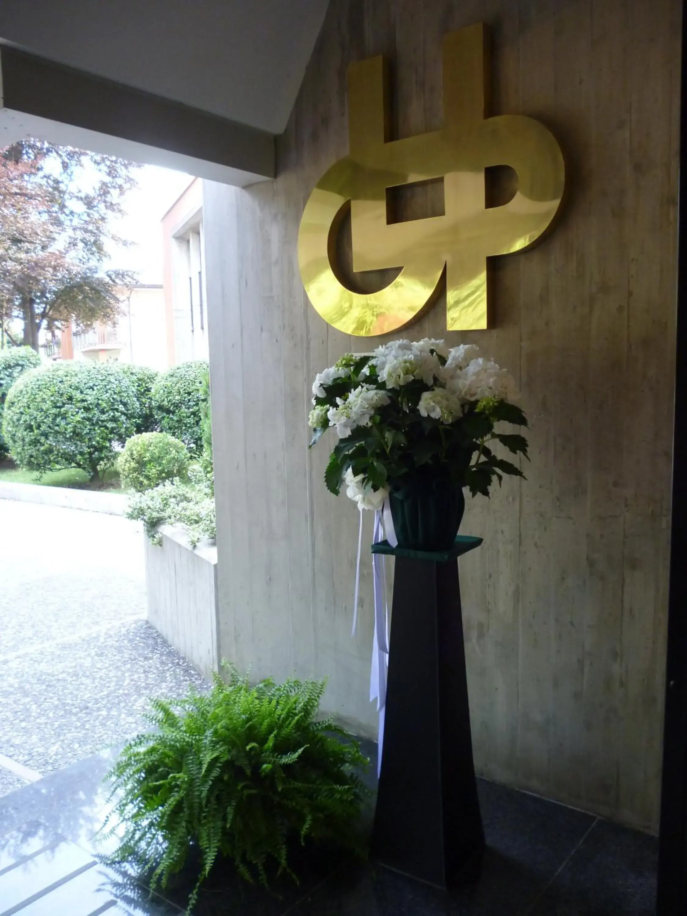 Property logo or sign in Grand Hotel President