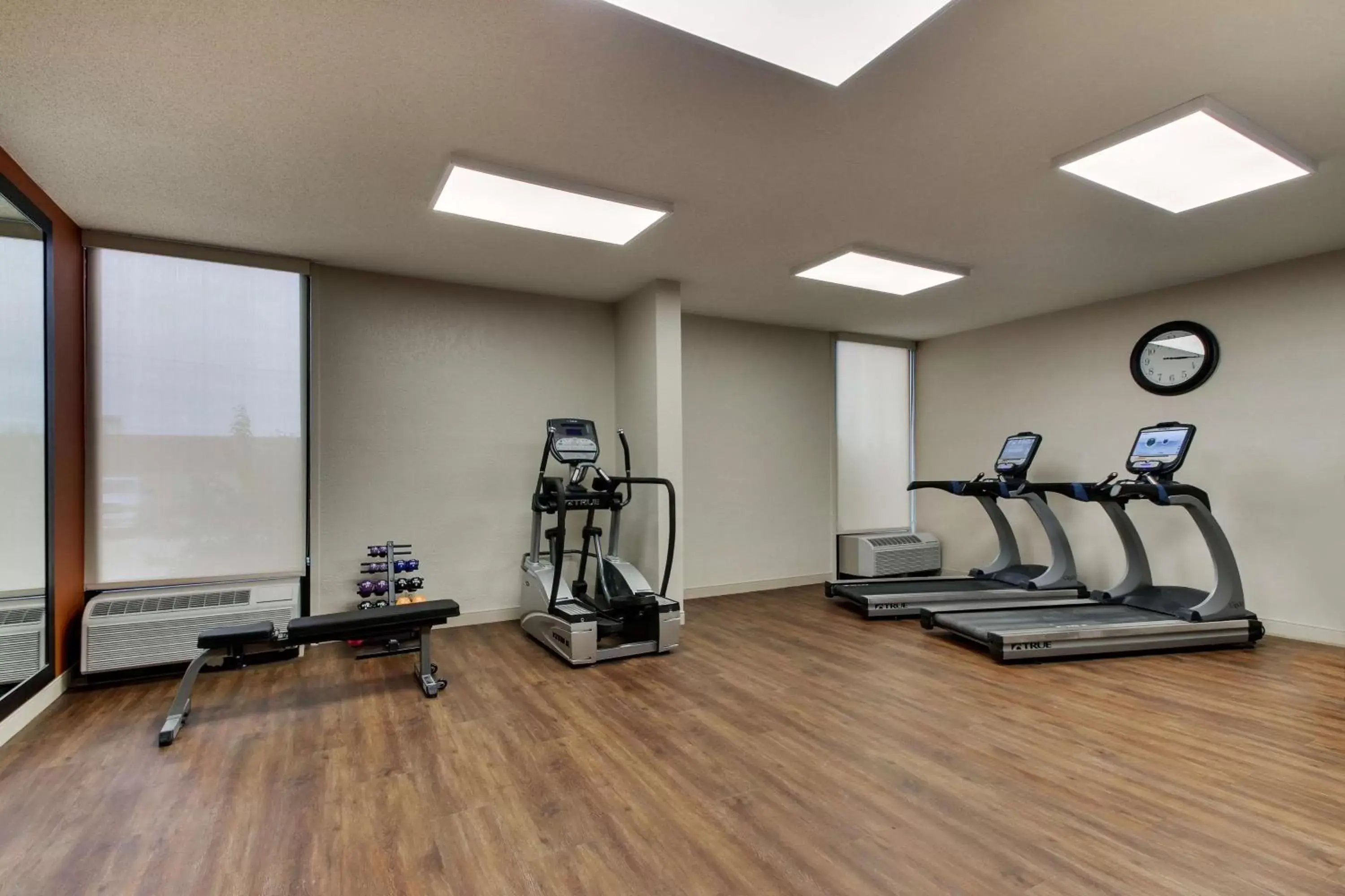 Activities, Fitness Center/Facilities in Pear Tree Inn Cape Girardeau West