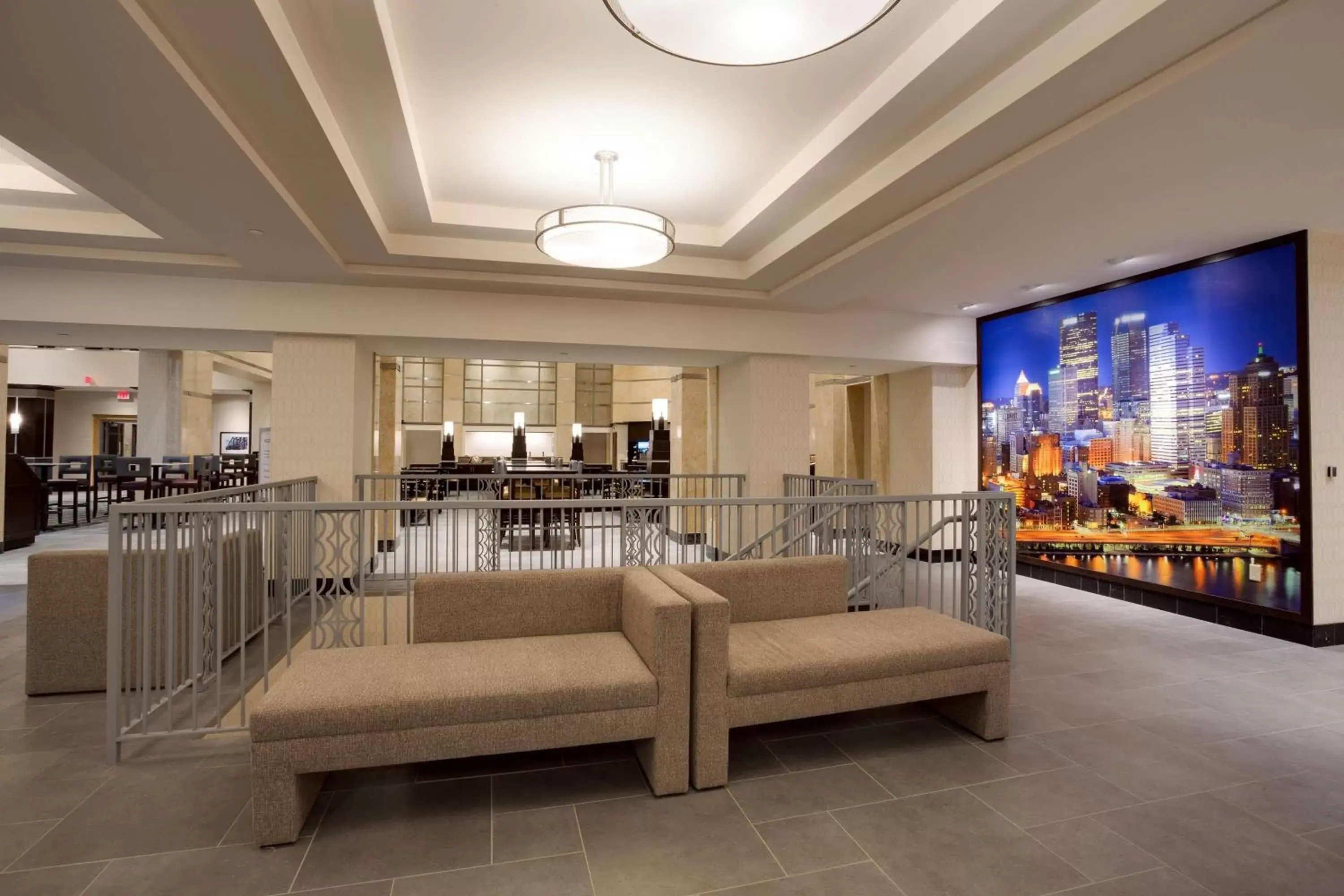 Lobby or reception in Drury Plaza Hotel Pittsburgh Downtown