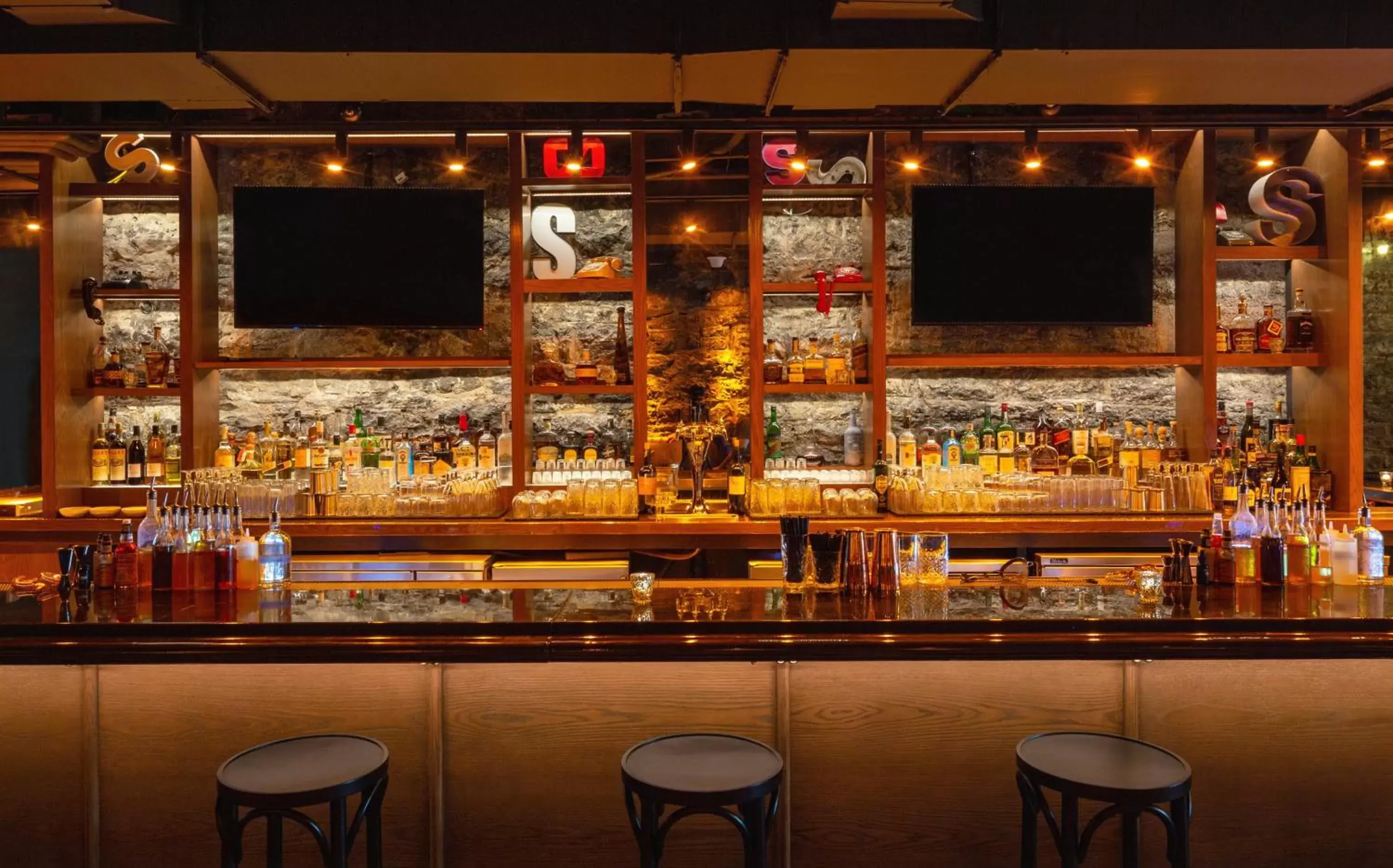 Lounge or bar, Restaurant/Places to Eat in Dream Nashville, Part Of Hyatt