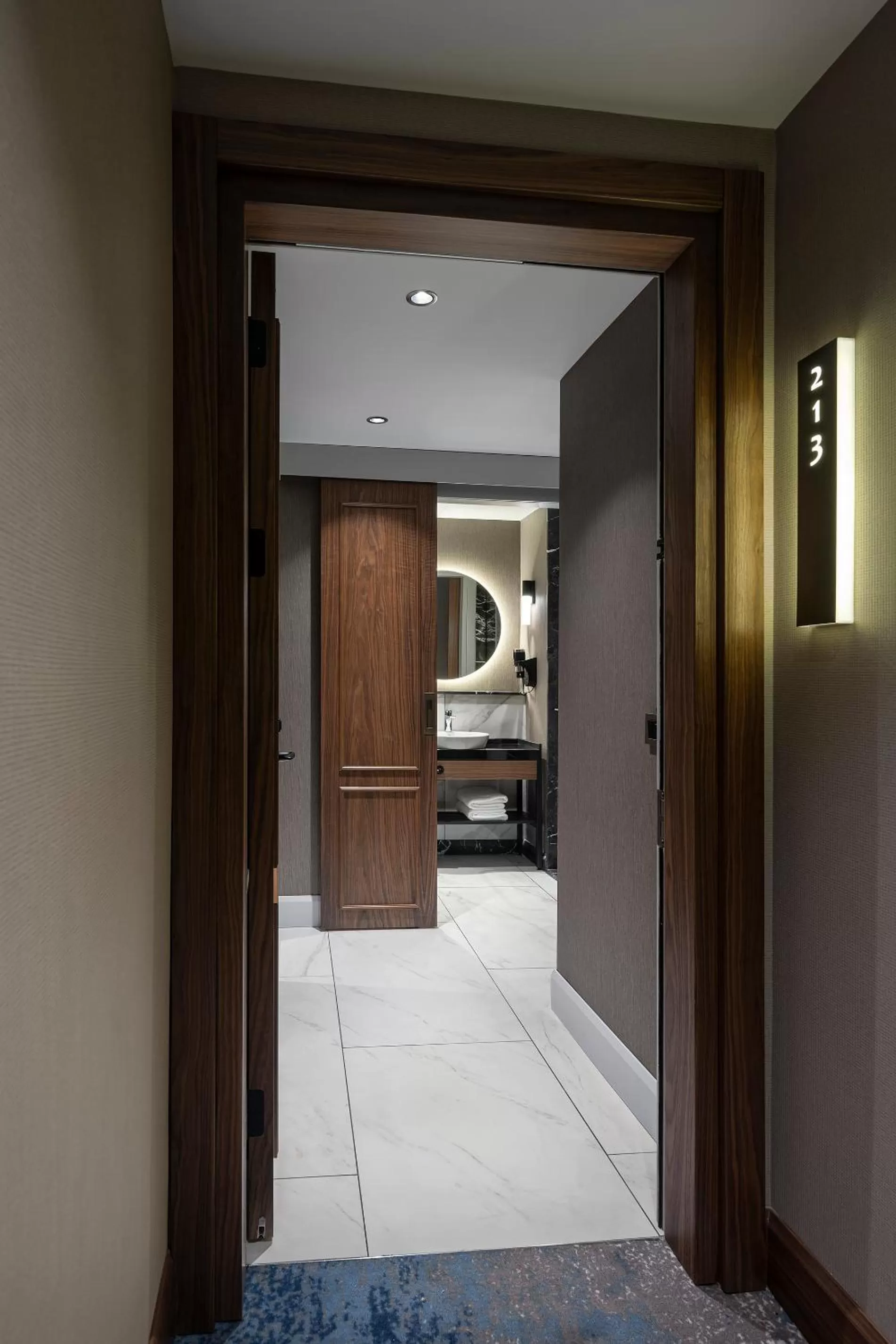 Photo of the whole room, Bed in Livro Hotel