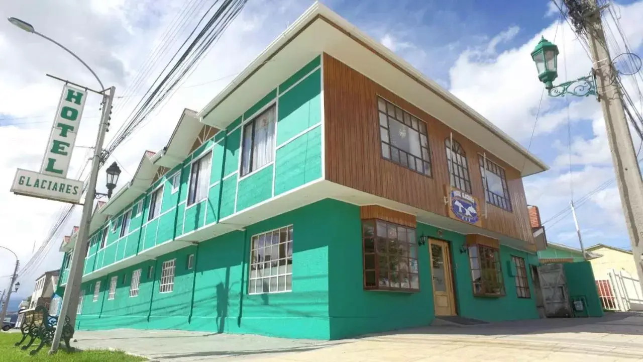 HOTEL GLACIARES HOTEL GLACIARES