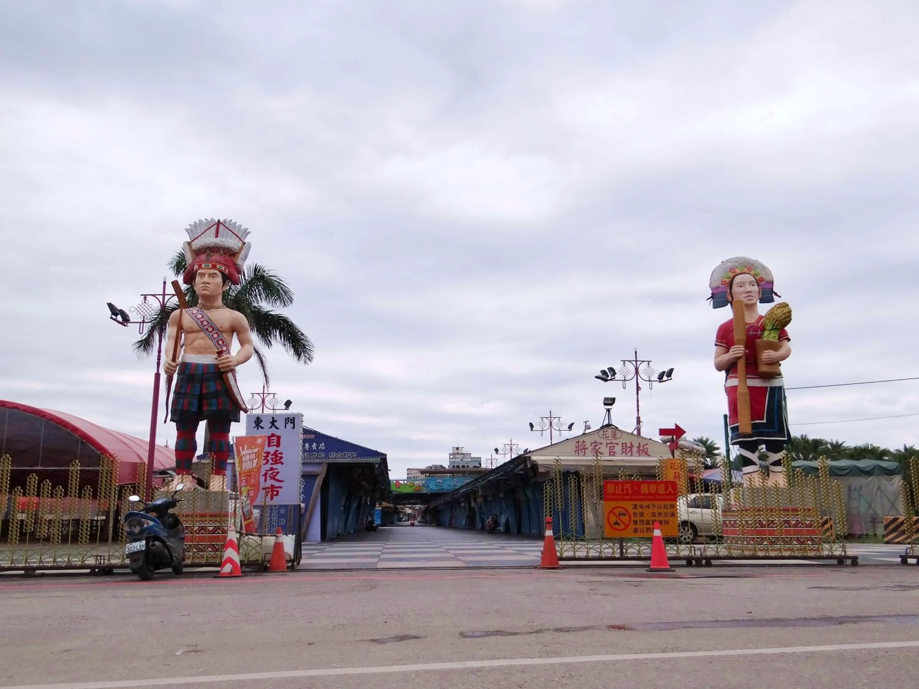 Nearby landmark in Wuzhou Hotel