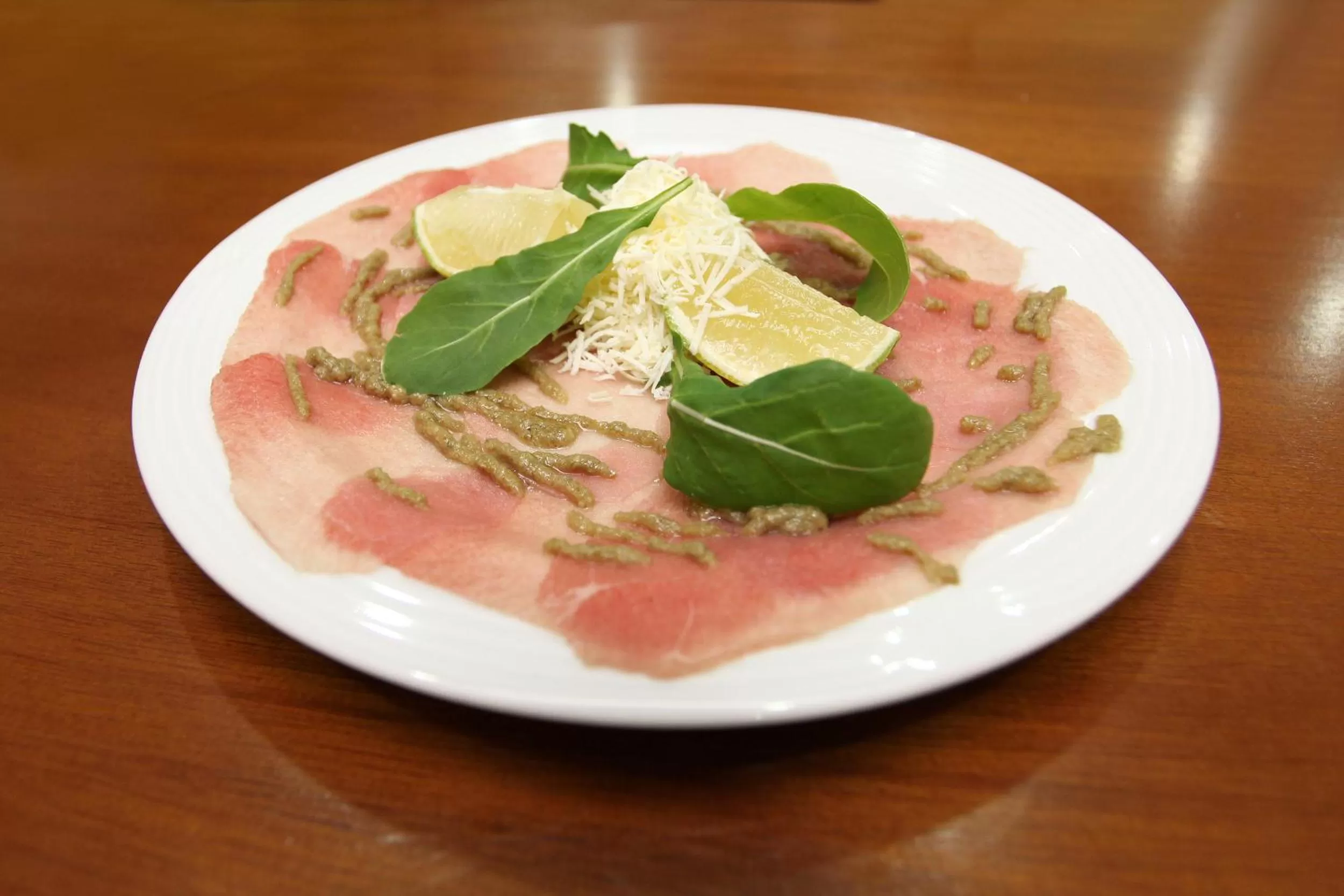 Food in Elegance Praia Hotel