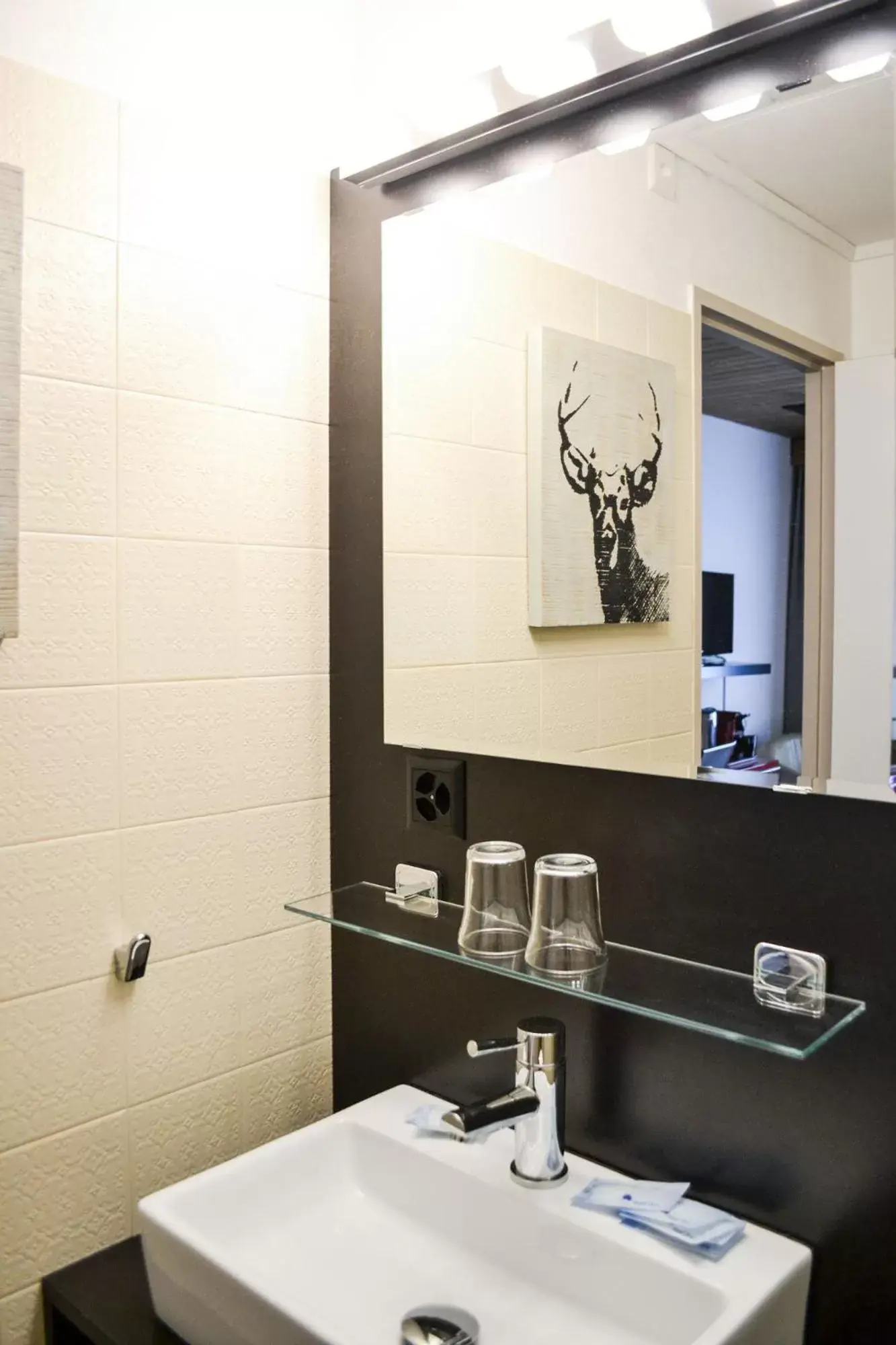 Photo of the whole room, Bathroom in Hotel Landhaus Säntis Herisau