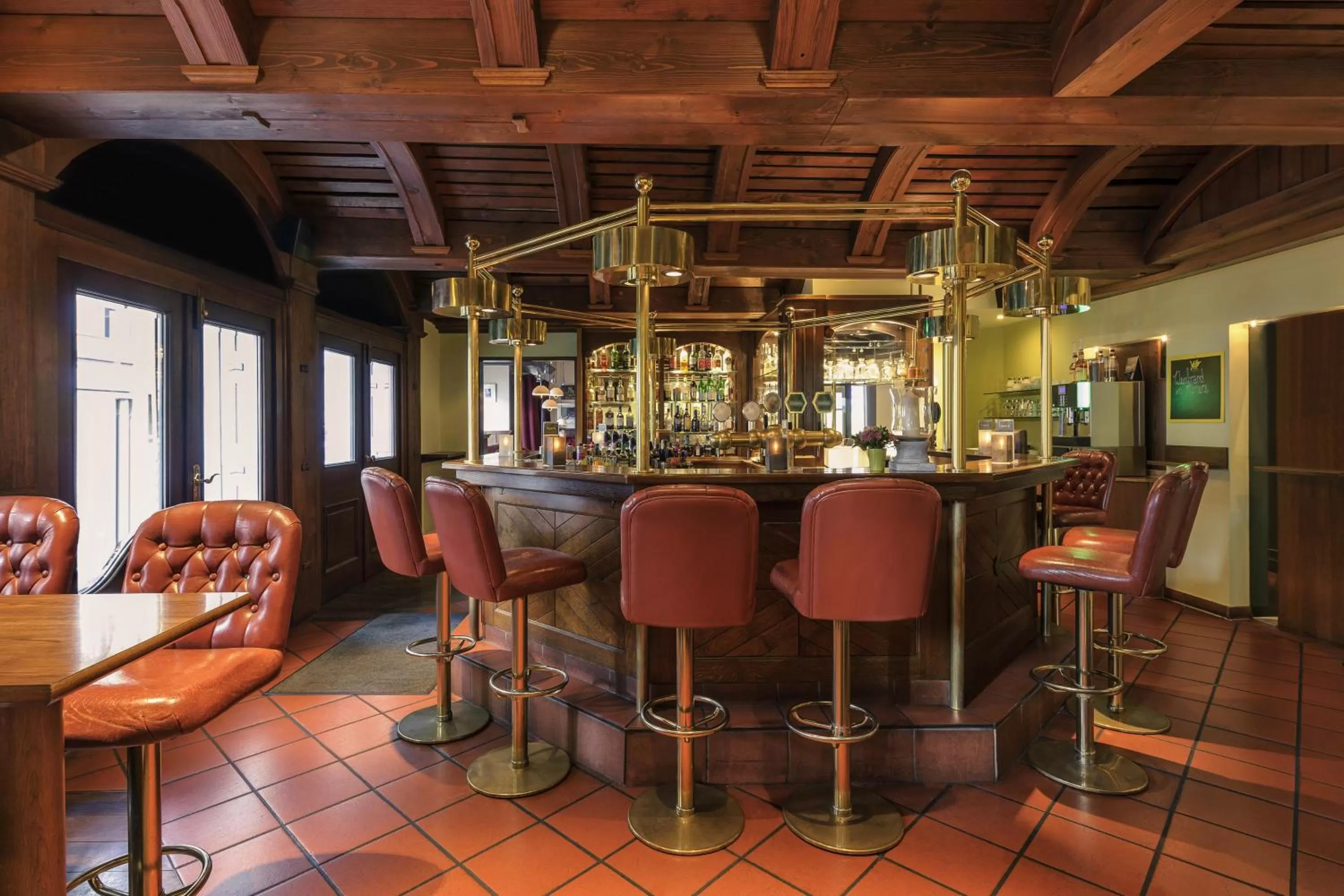 Lounge or bar in Mercure Hotel Düsseldorf City Center