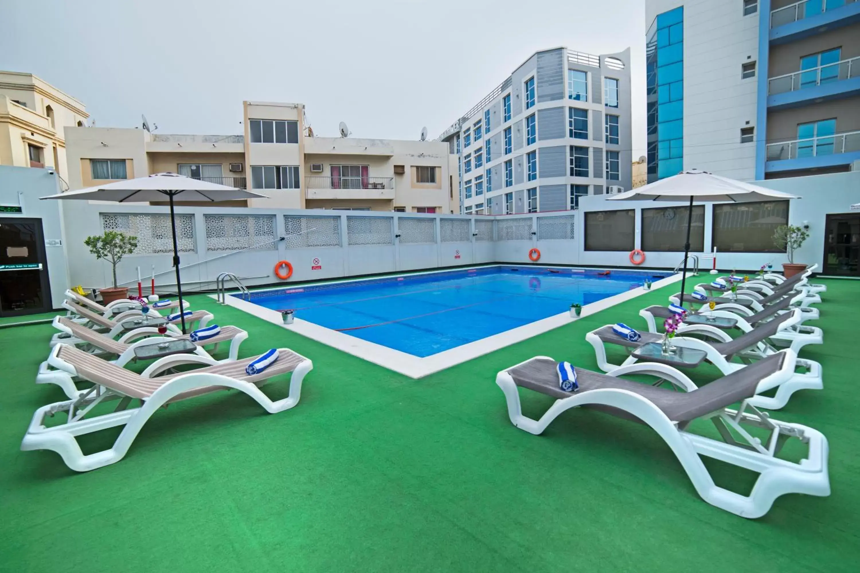 Food and drinks, Swimming Pool in Ramada by Wyndham Bahrain