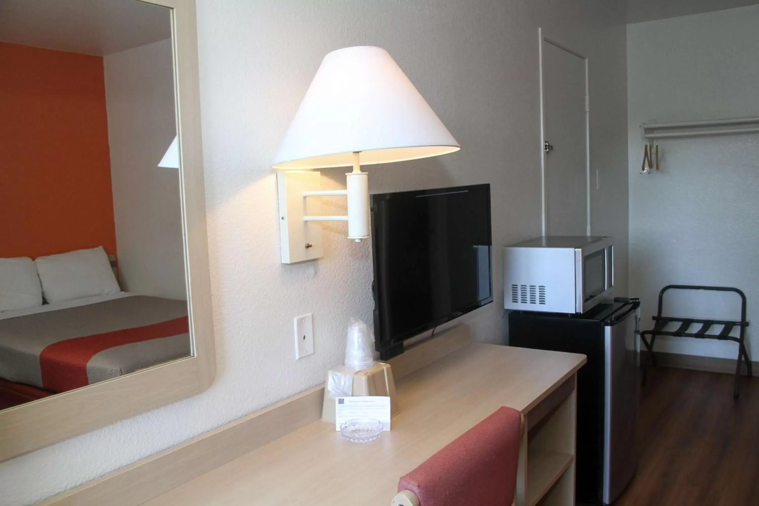 TV and multimedia, TV/Entertainment Center in Motel 6-Lufkin, TX