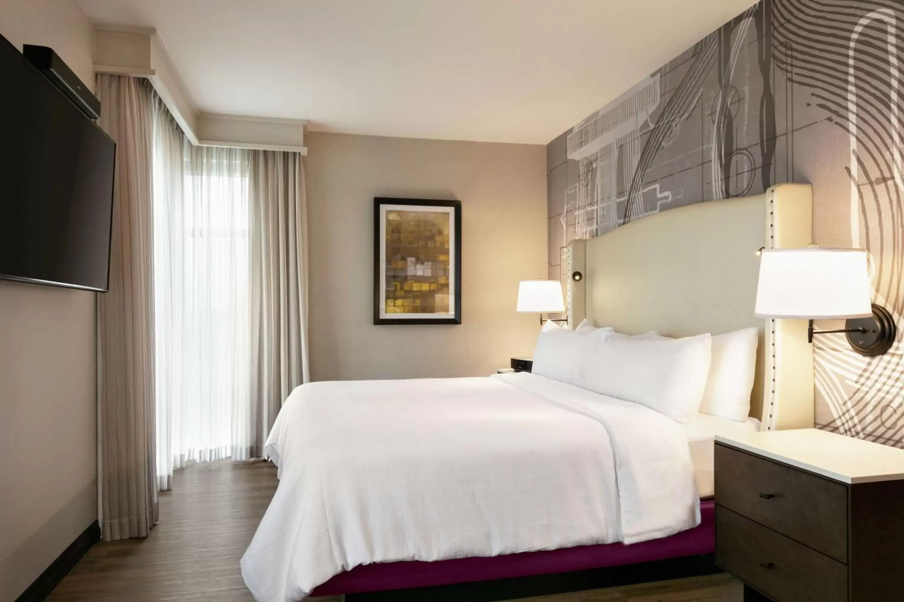 Bedroom, Bed in Embassy Suites By Hilton Berkeley Heights